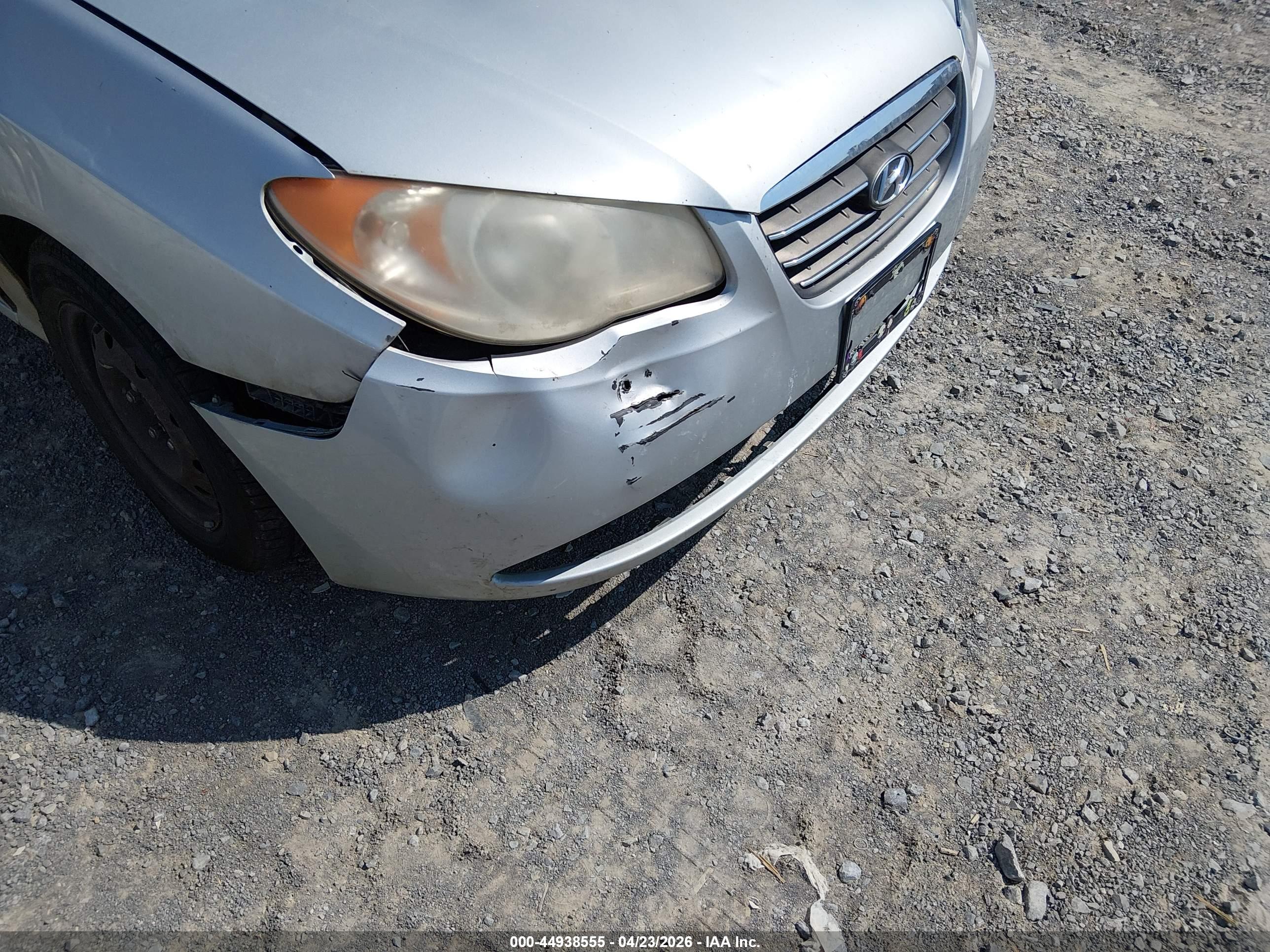 HYUNDAI ELANTRA image 6
