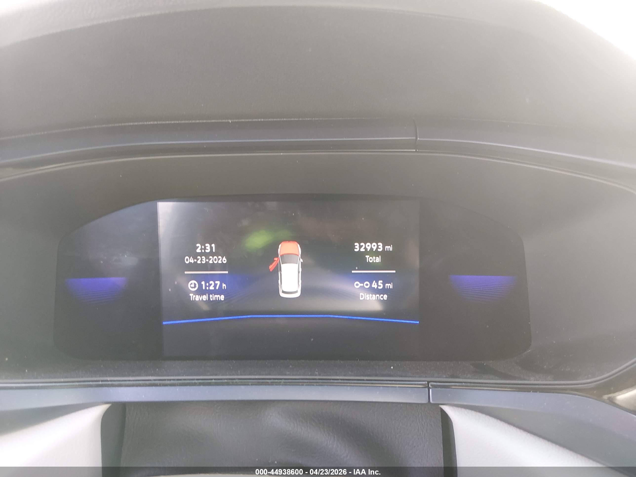 VOLKSWAGEN TAOS image 7