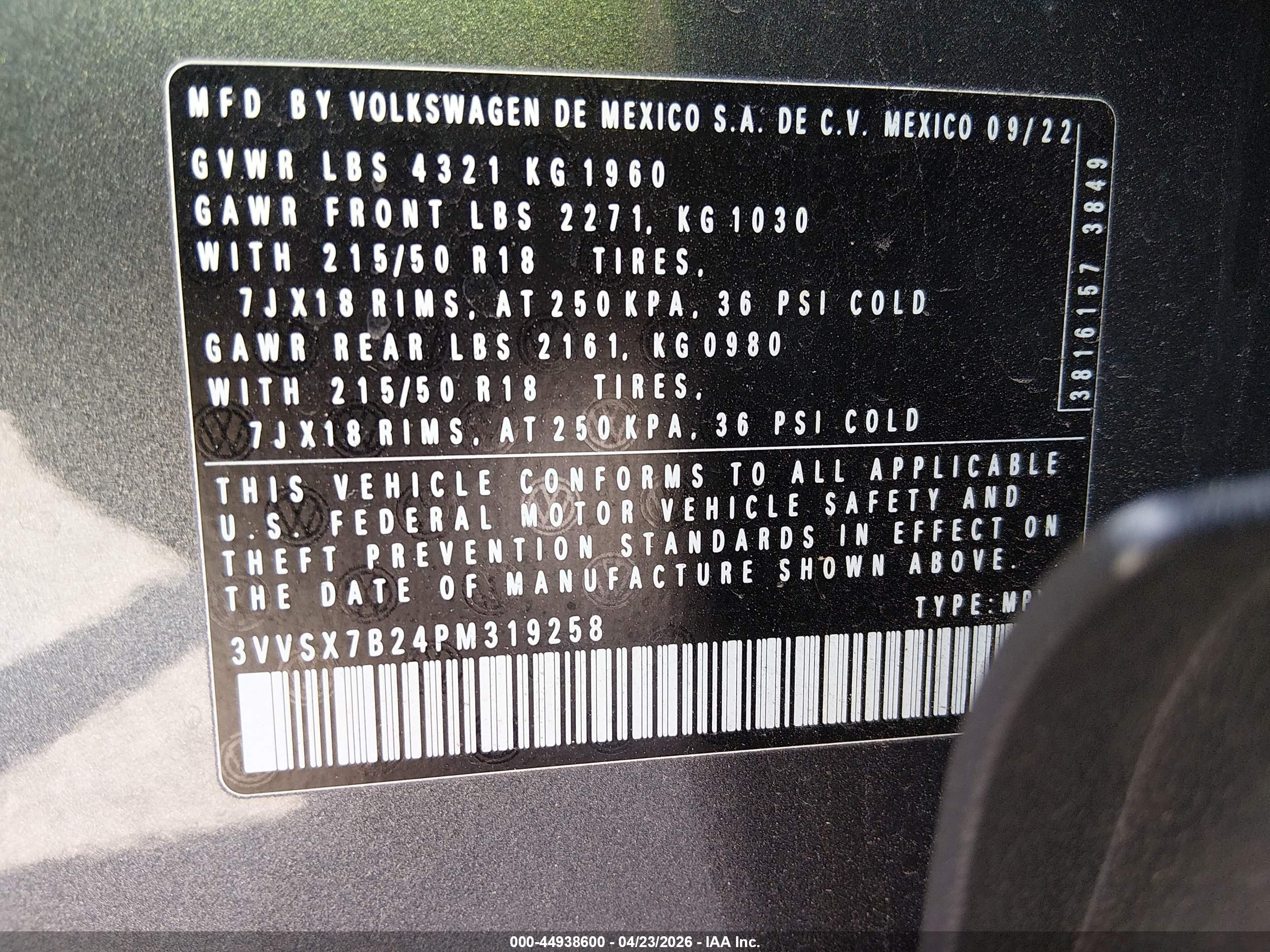 VOLKSWAGEN TAOS image 9