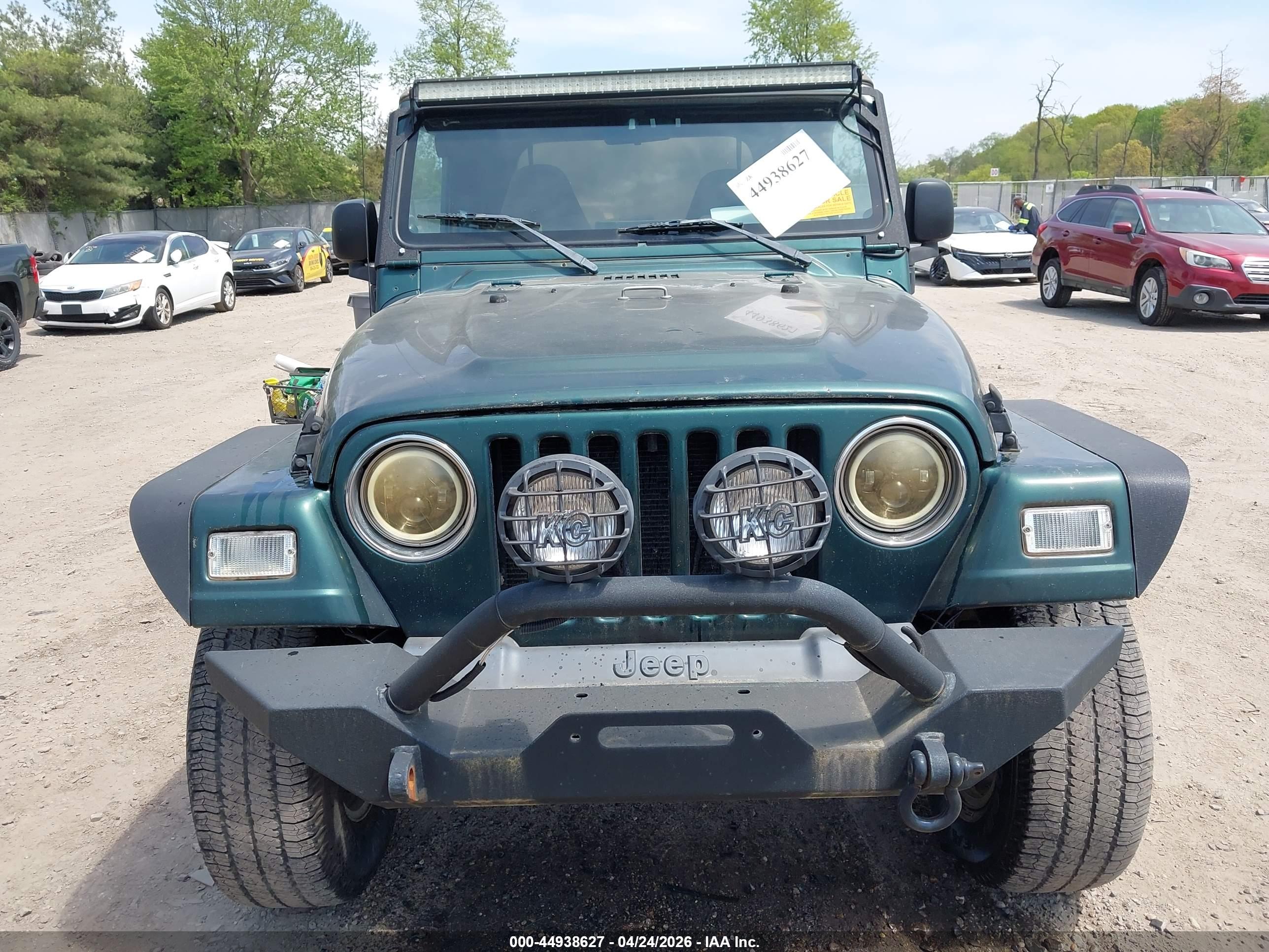 JEEP WRANGLER image 6