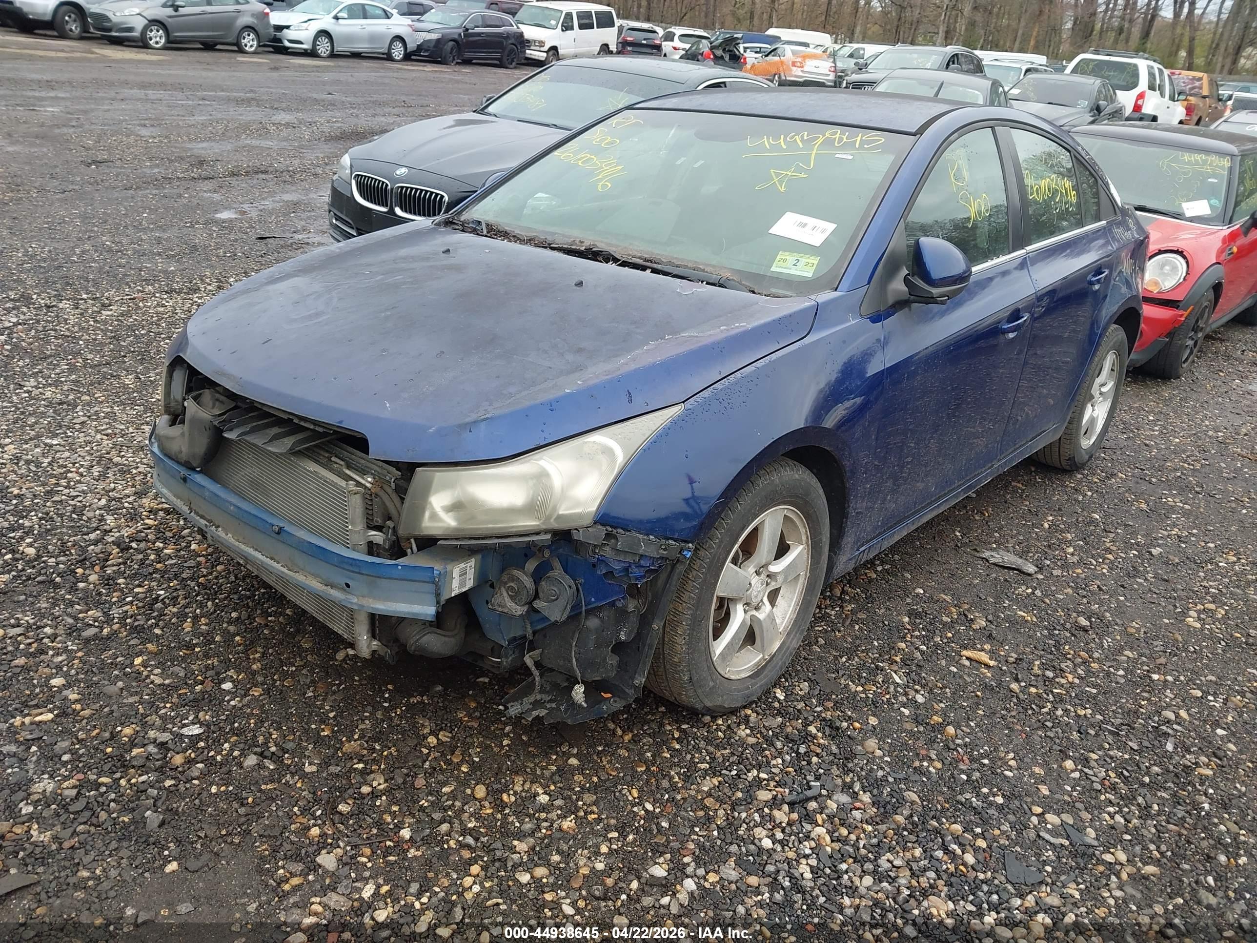 CHEVROLET CRUZE image 2