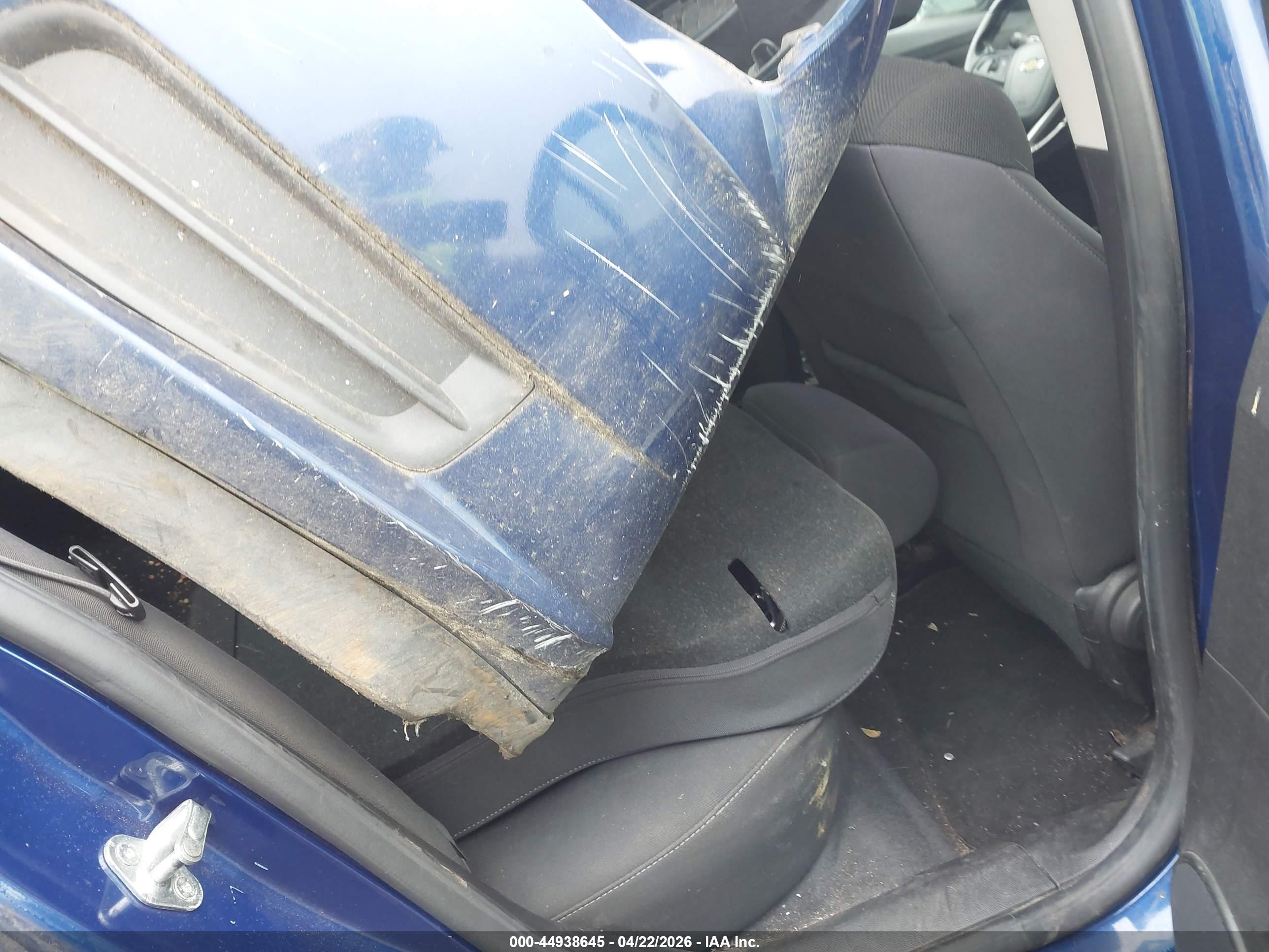 CHEVROLET CRUZE image 8