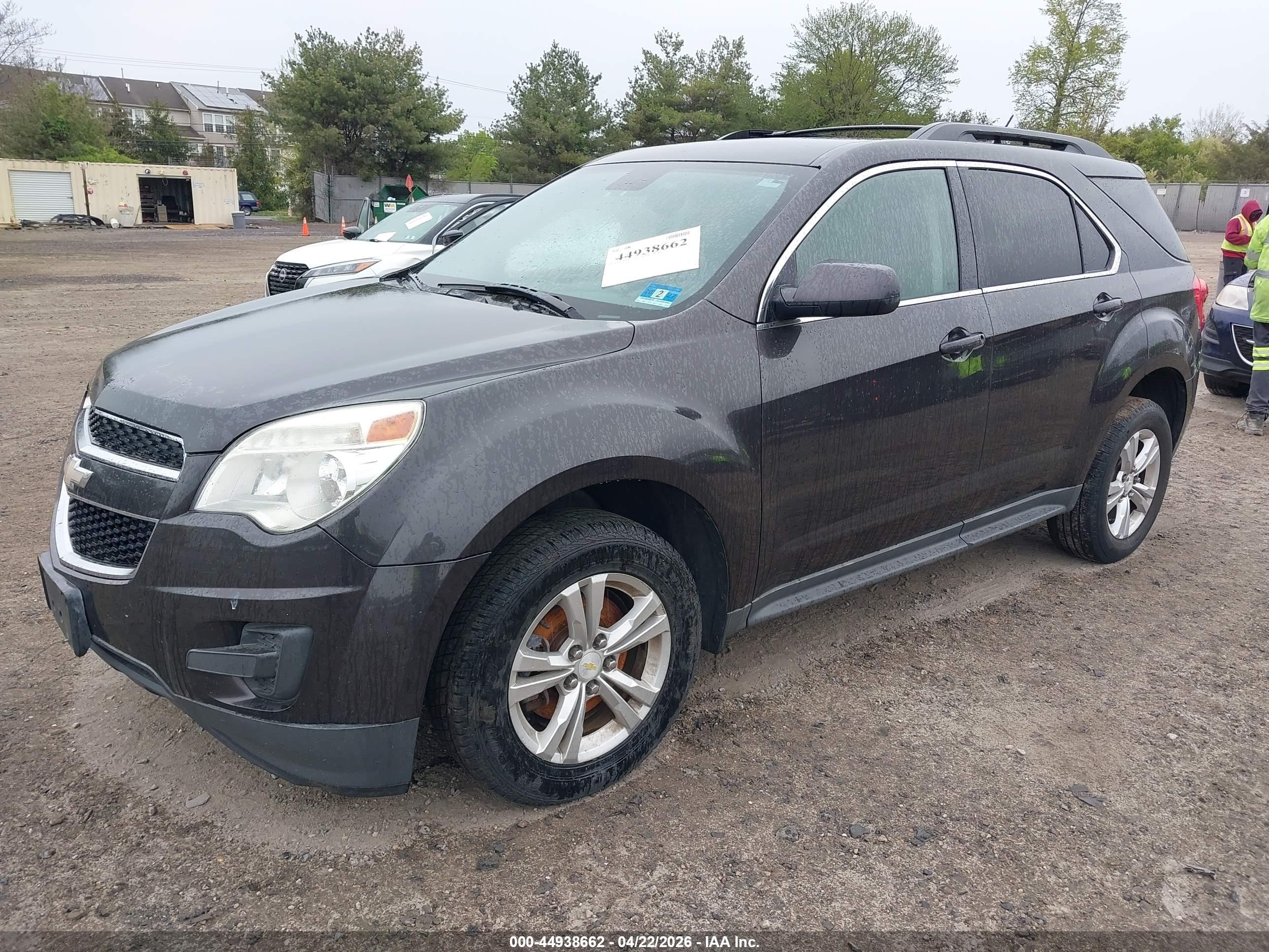 CHEVROLET EQUINOX image 2