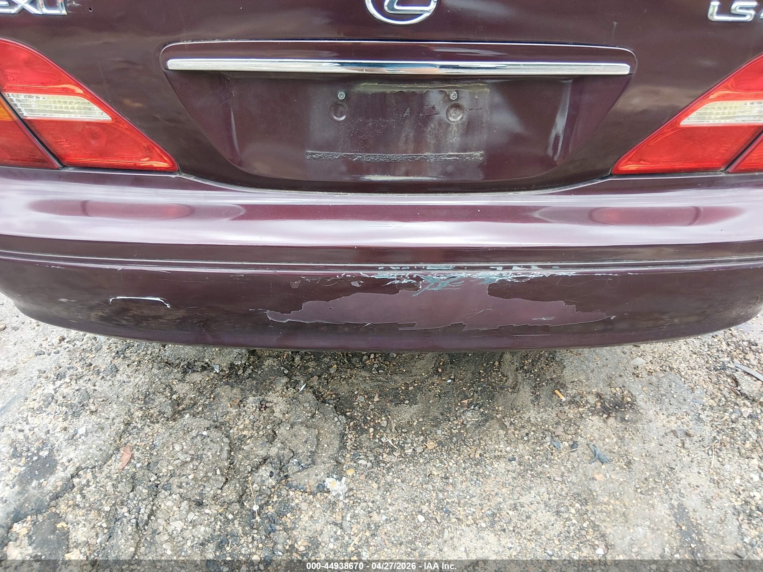 LEXUS LS image 6