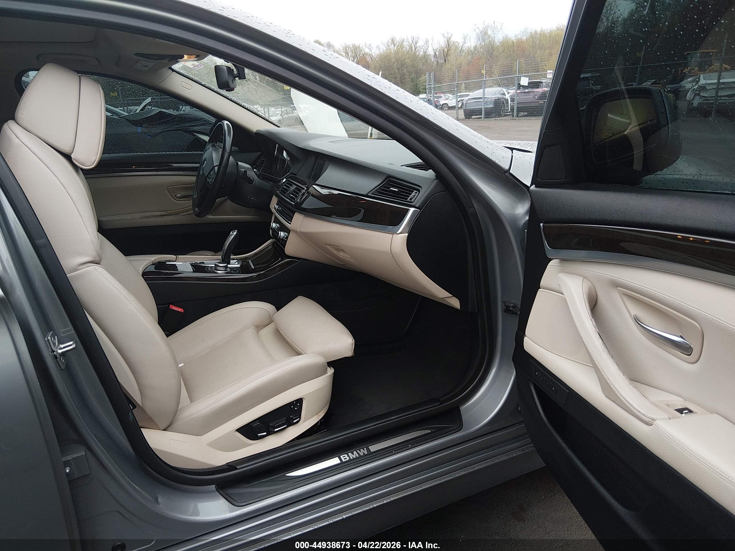 BMW 535I image 5
