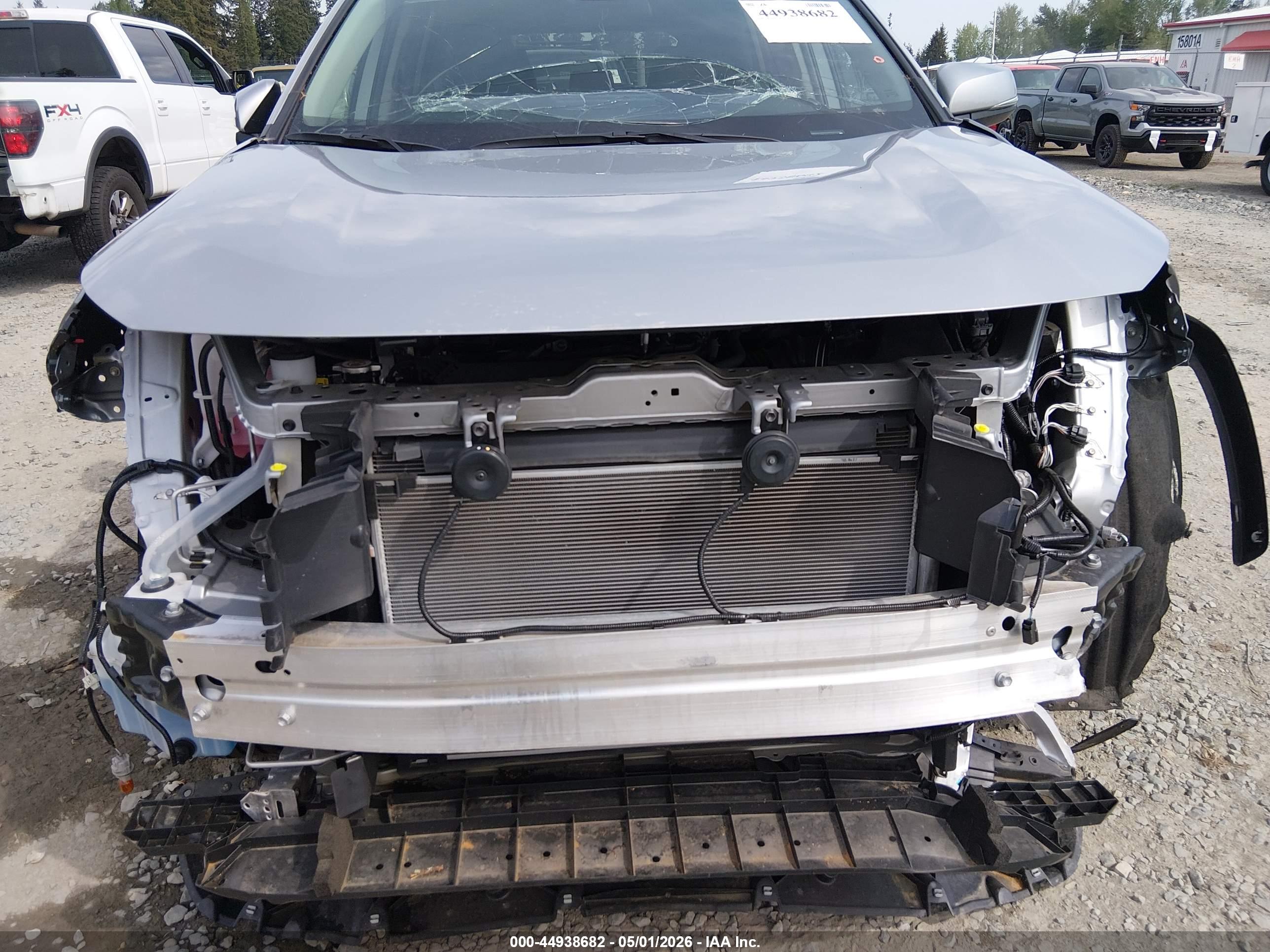 TOYOTA RAV4 image 6