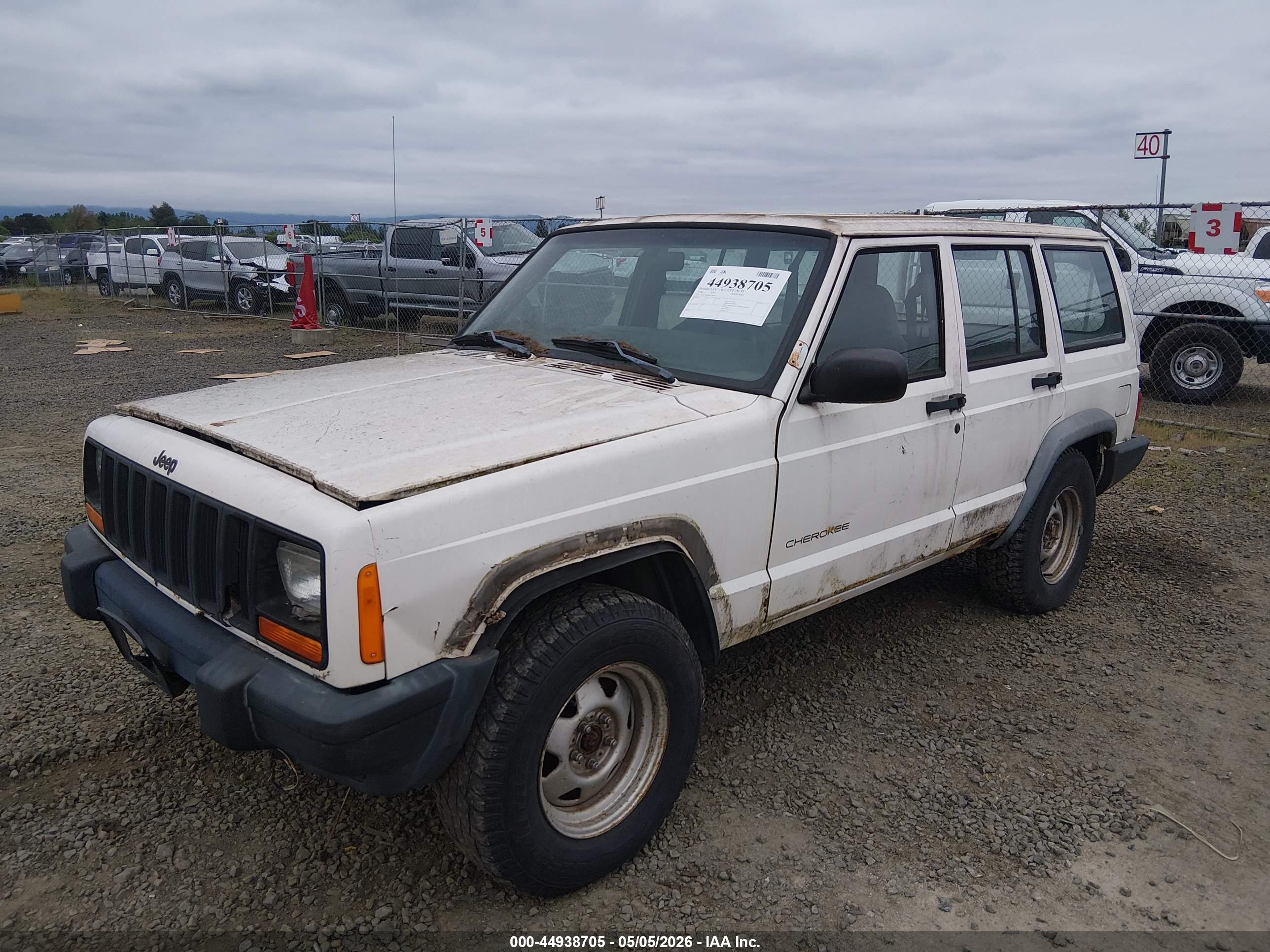 JEEP CHEROKEE image 2