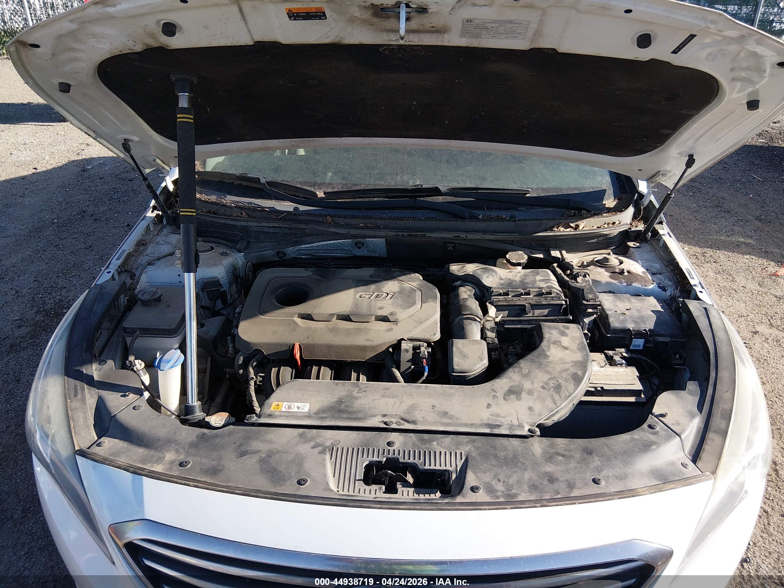 HYUNDAI SONATA image 10