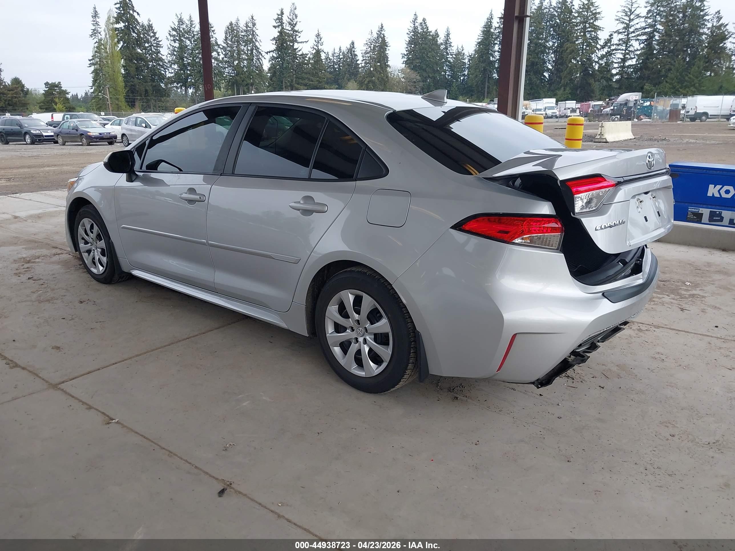 TOYOTA COROLLA image 3