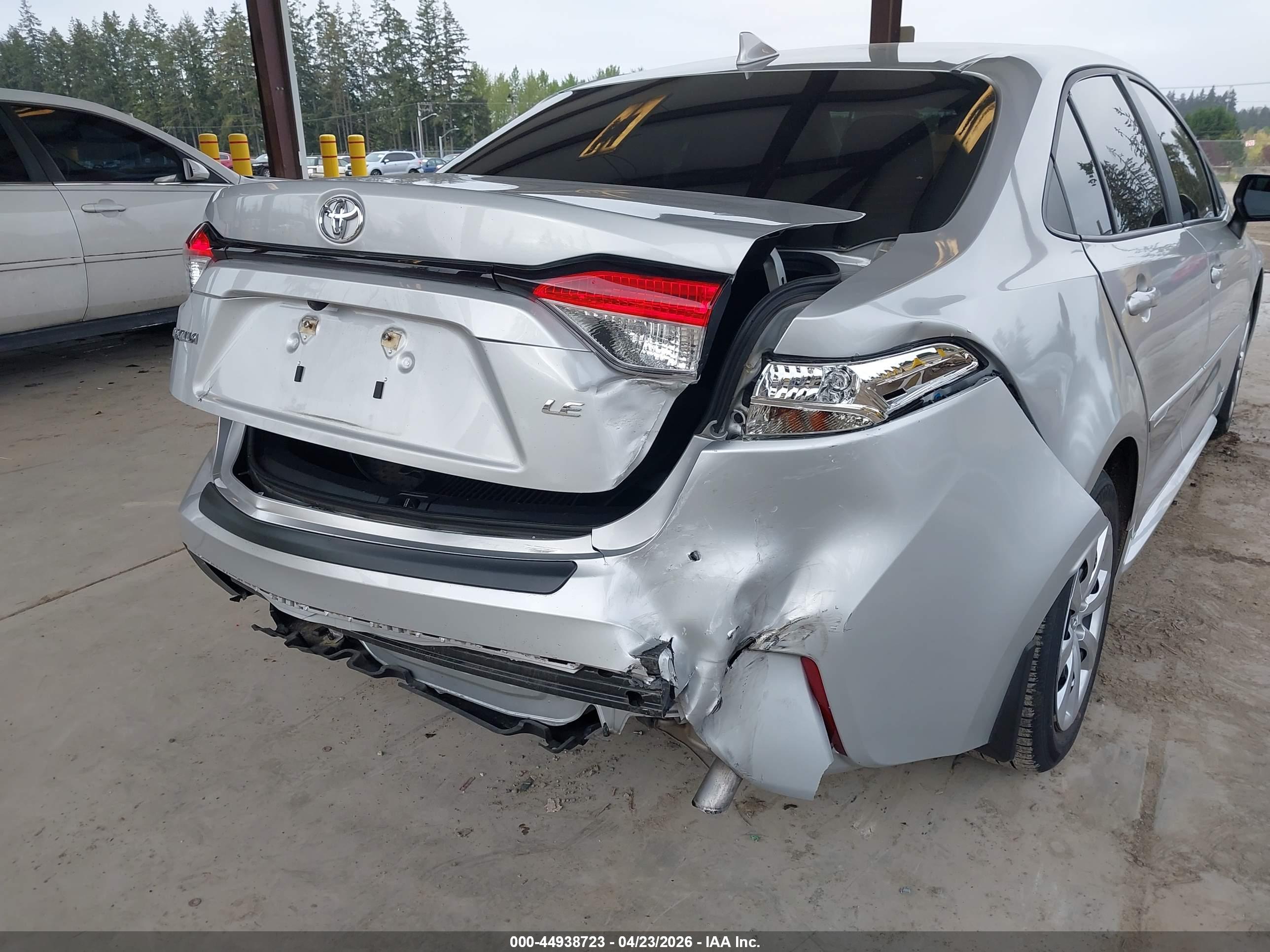 TOYOTA COROLLA image 6