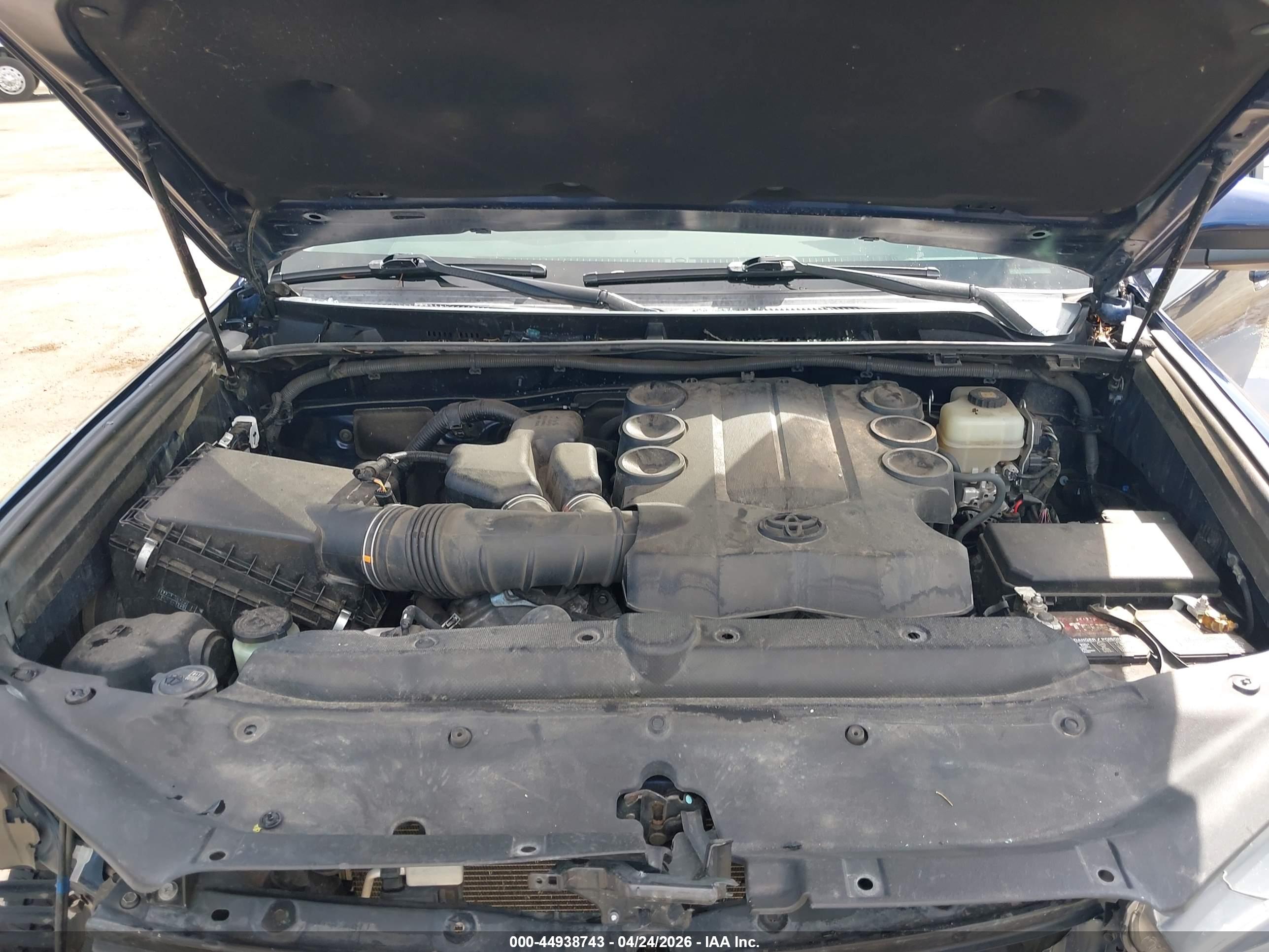 TOYOTA 4RUNNER image 10