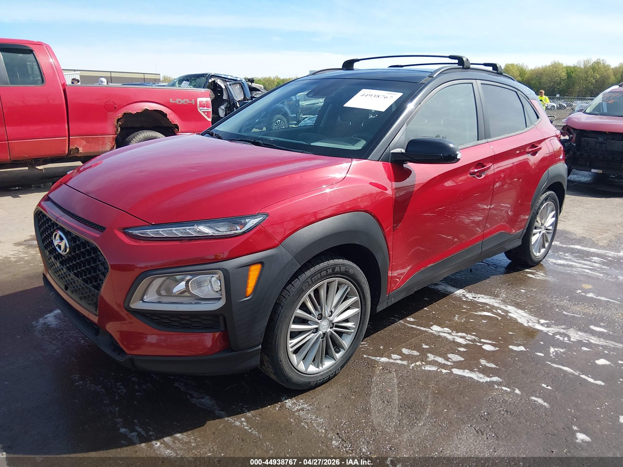 HYUNDAI KONA image 2