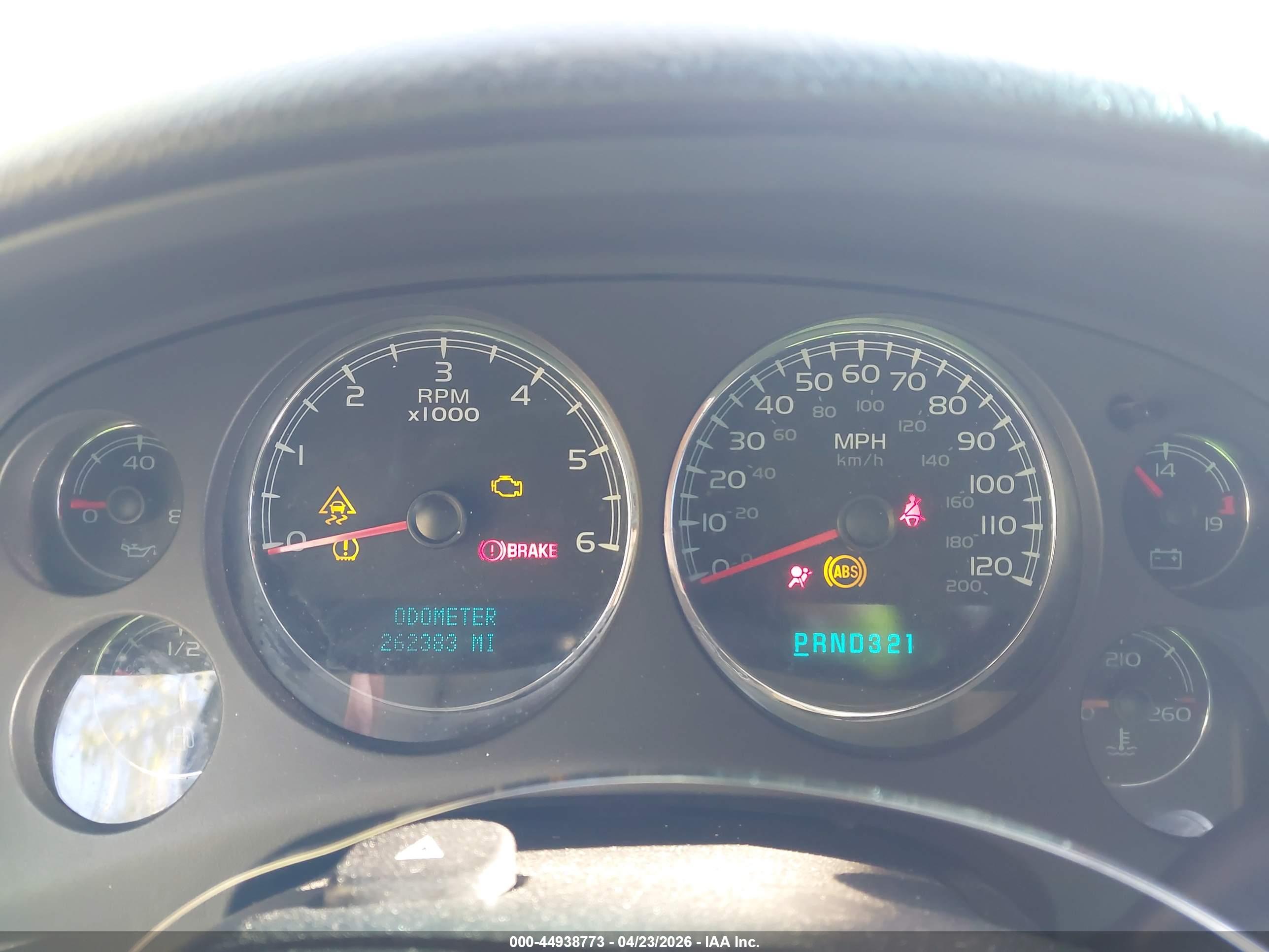 GMC SIERRA image 7
