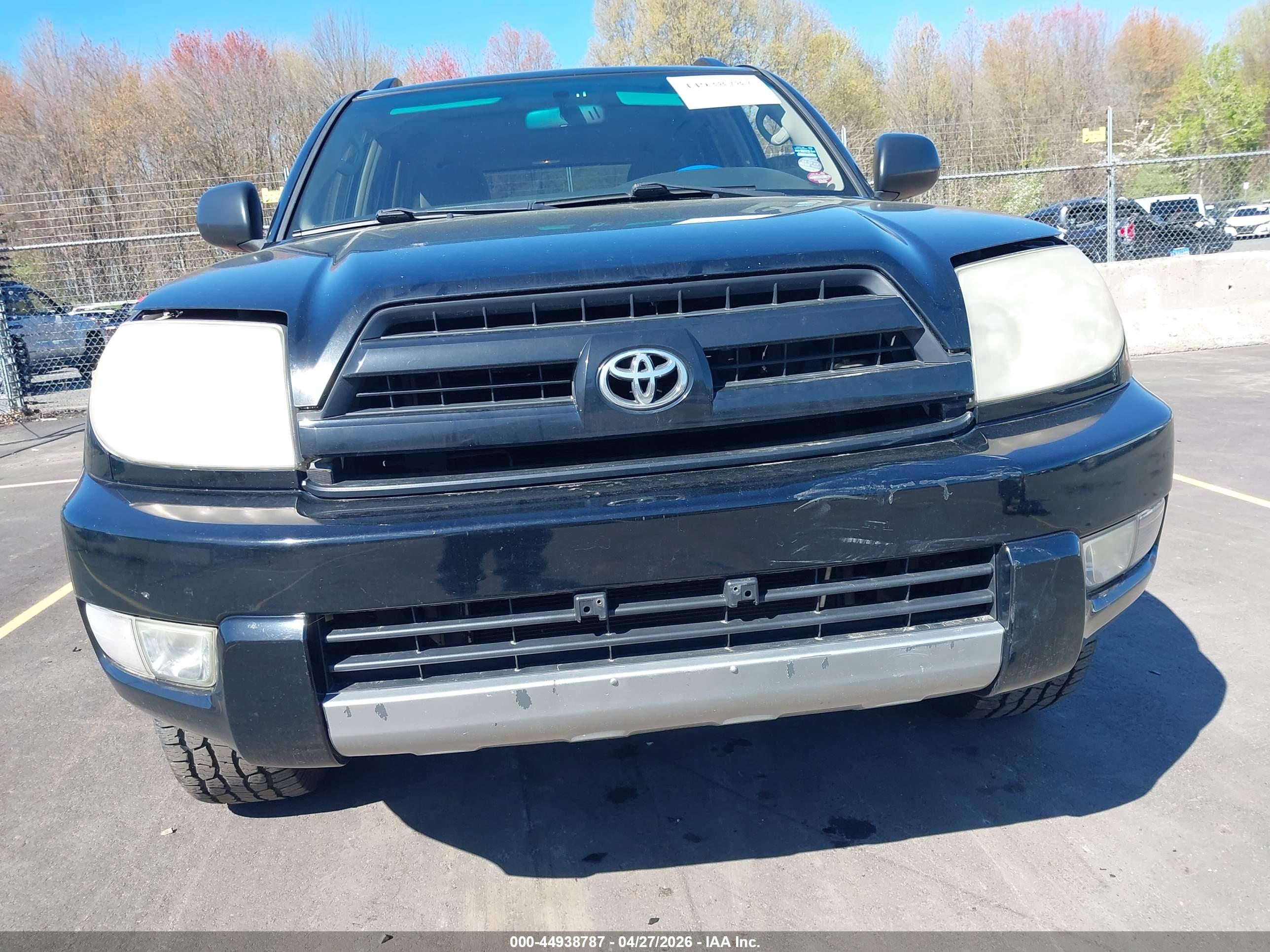 TOYOTA 4RUNNER image 6