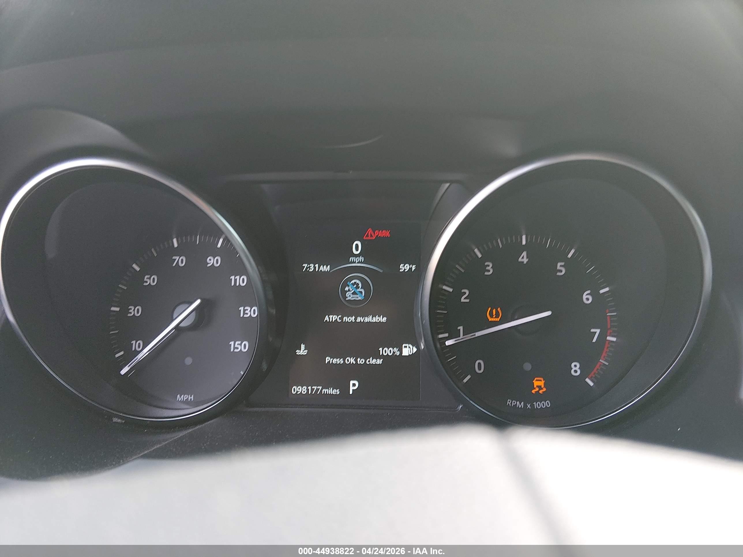 LAND ROVER image 7