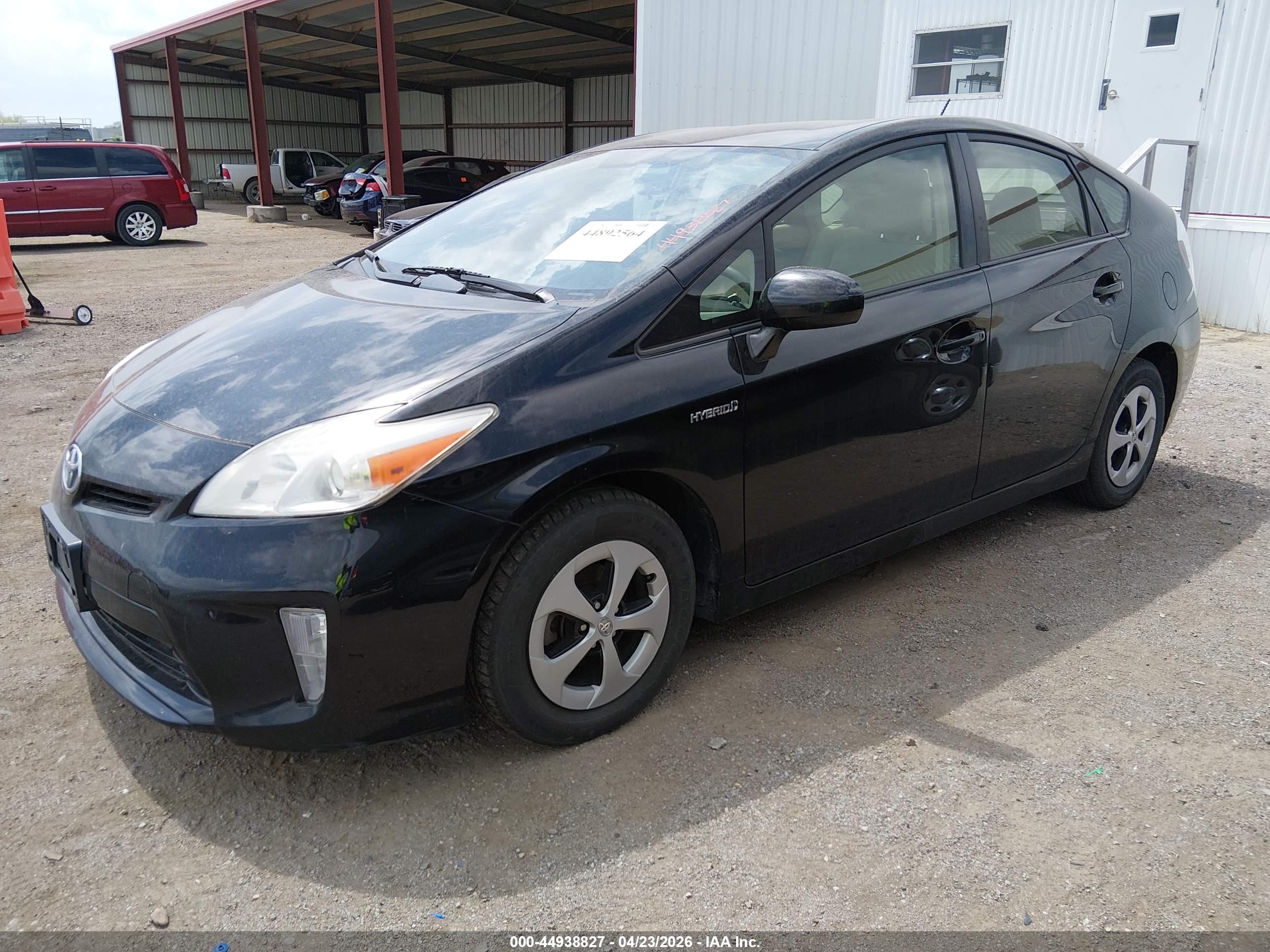 TOYOTA PRIUS image 2