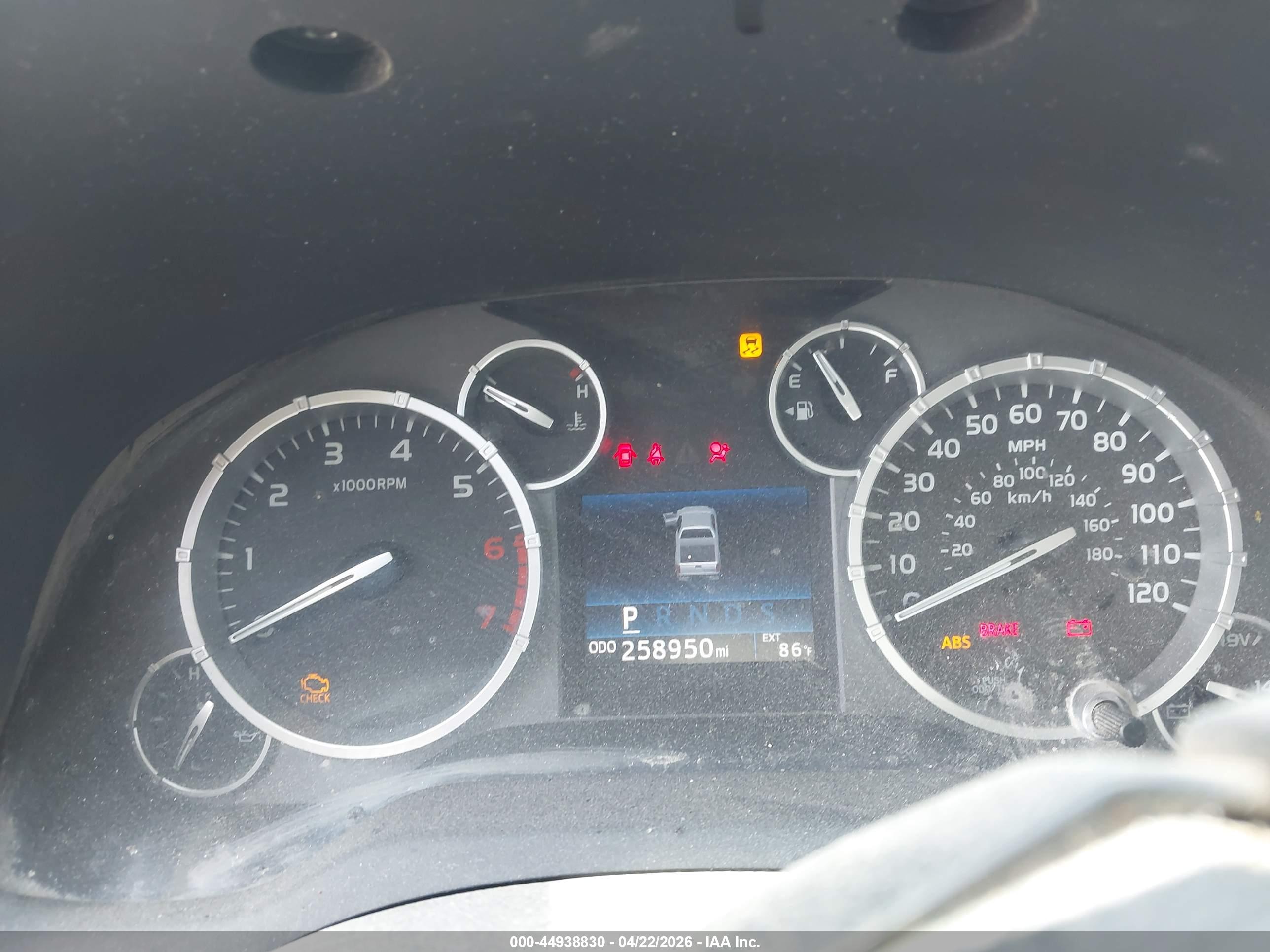 TOYOTA TUNDRA image 7