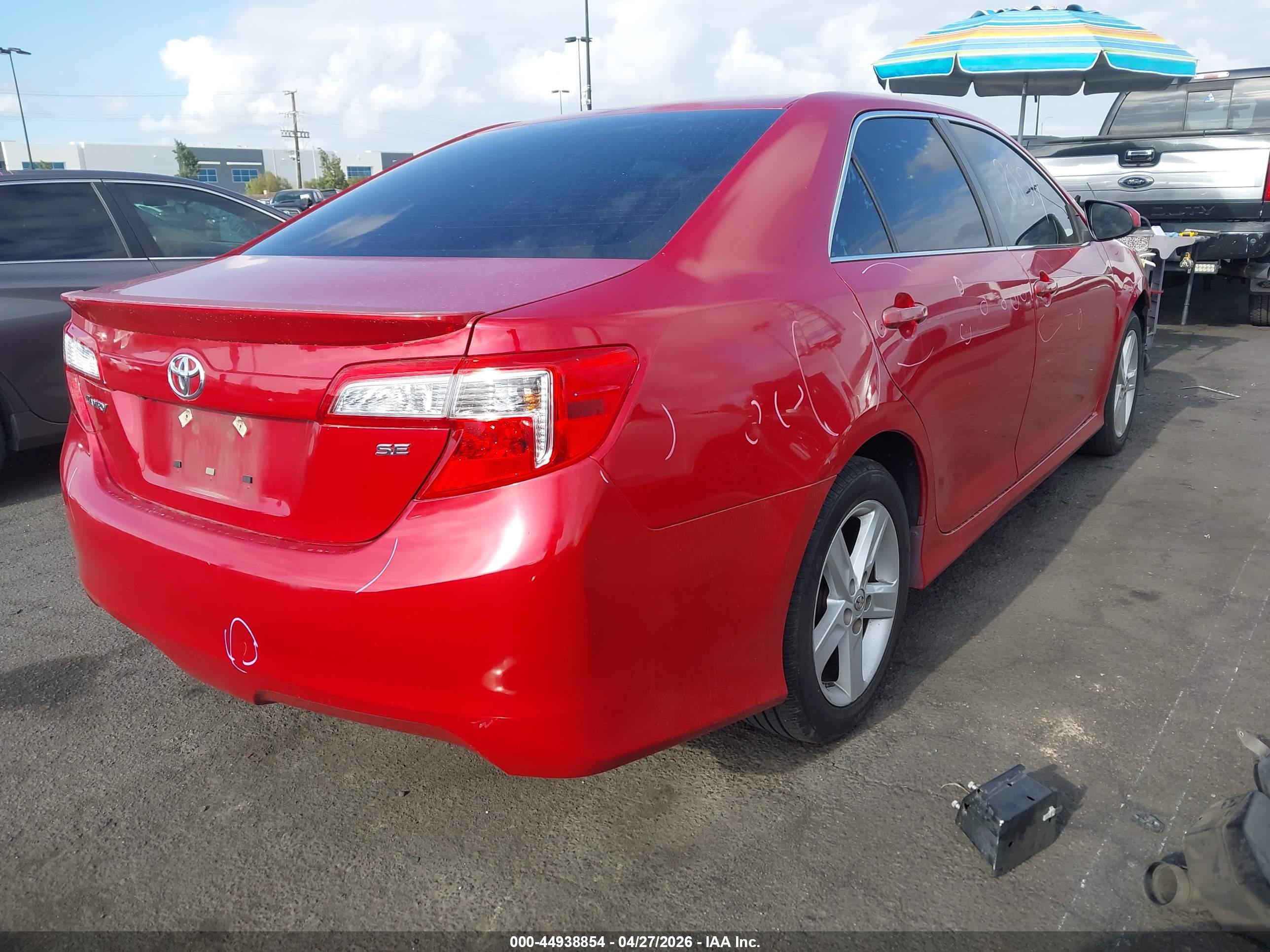 TOYOTA CAMRY image 4