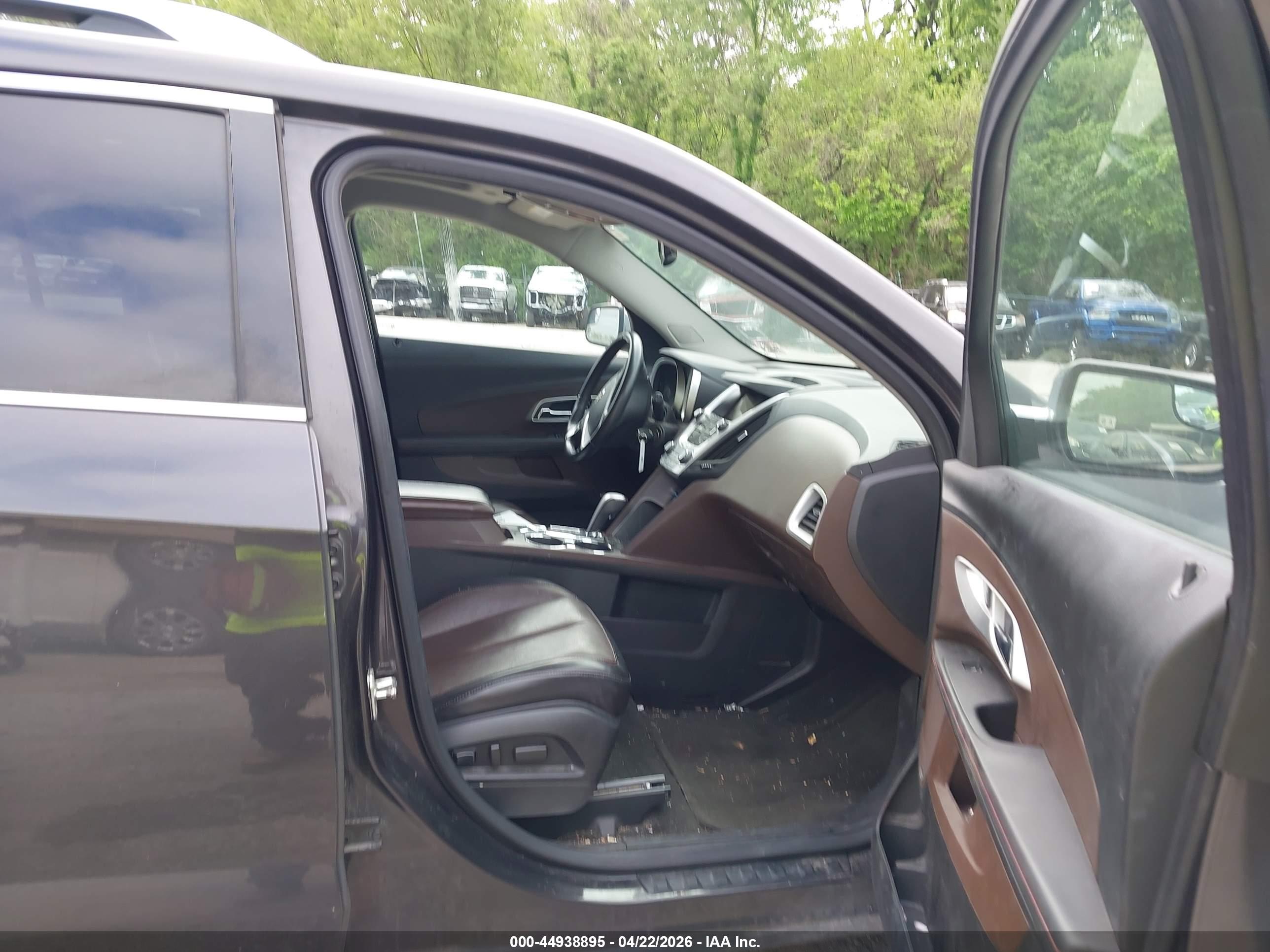 CHEVROLET EQUINOX image 5