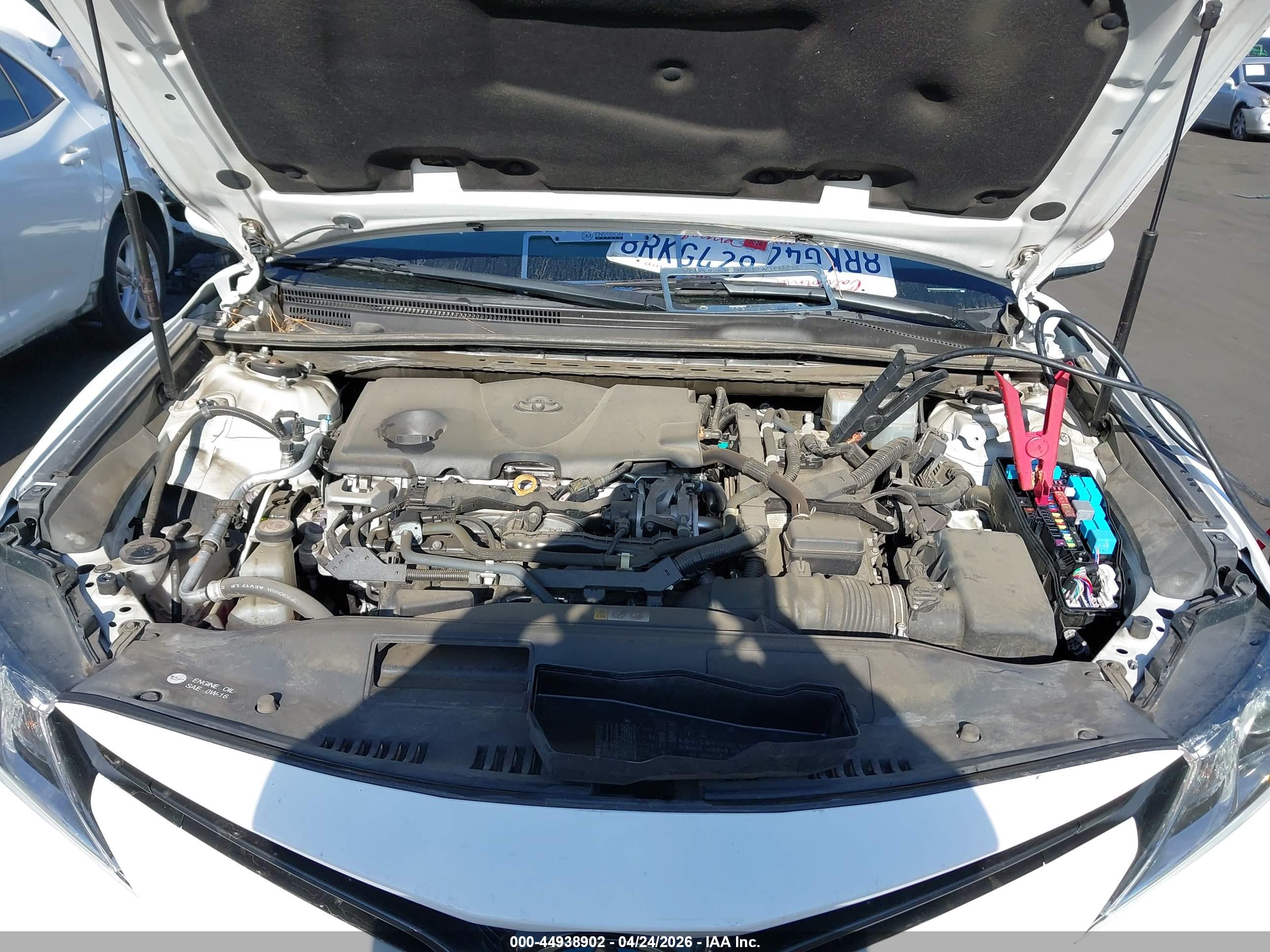 TOYOTA CAMRY image 10