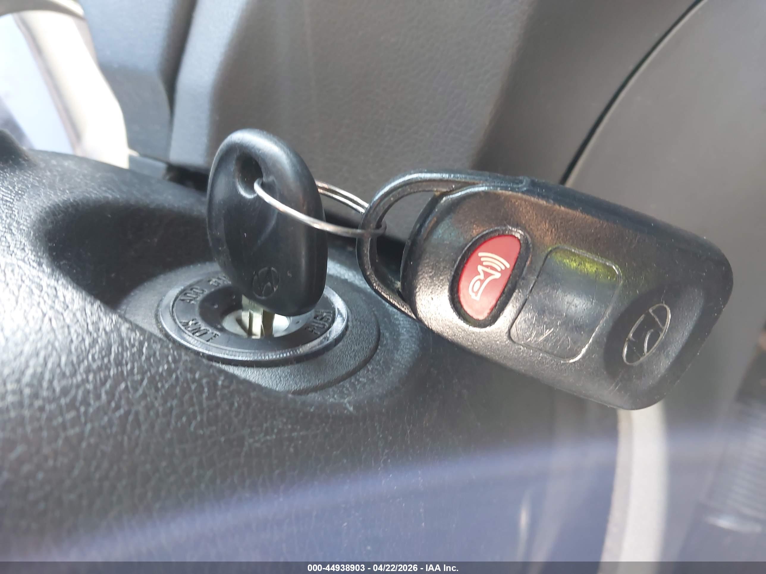 HYUNDAI SONATA image 11