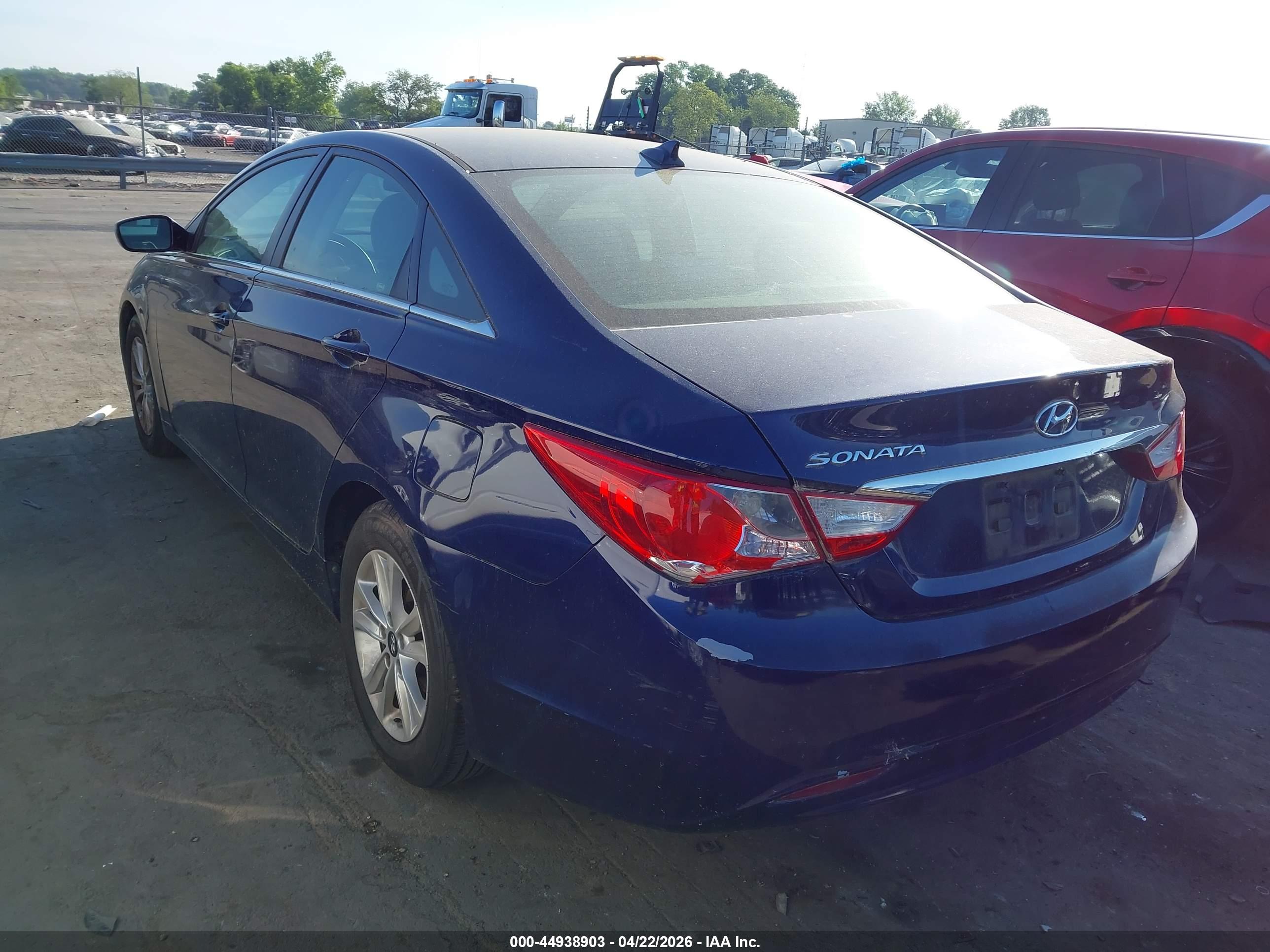 HYUNDAI SONATA image 3