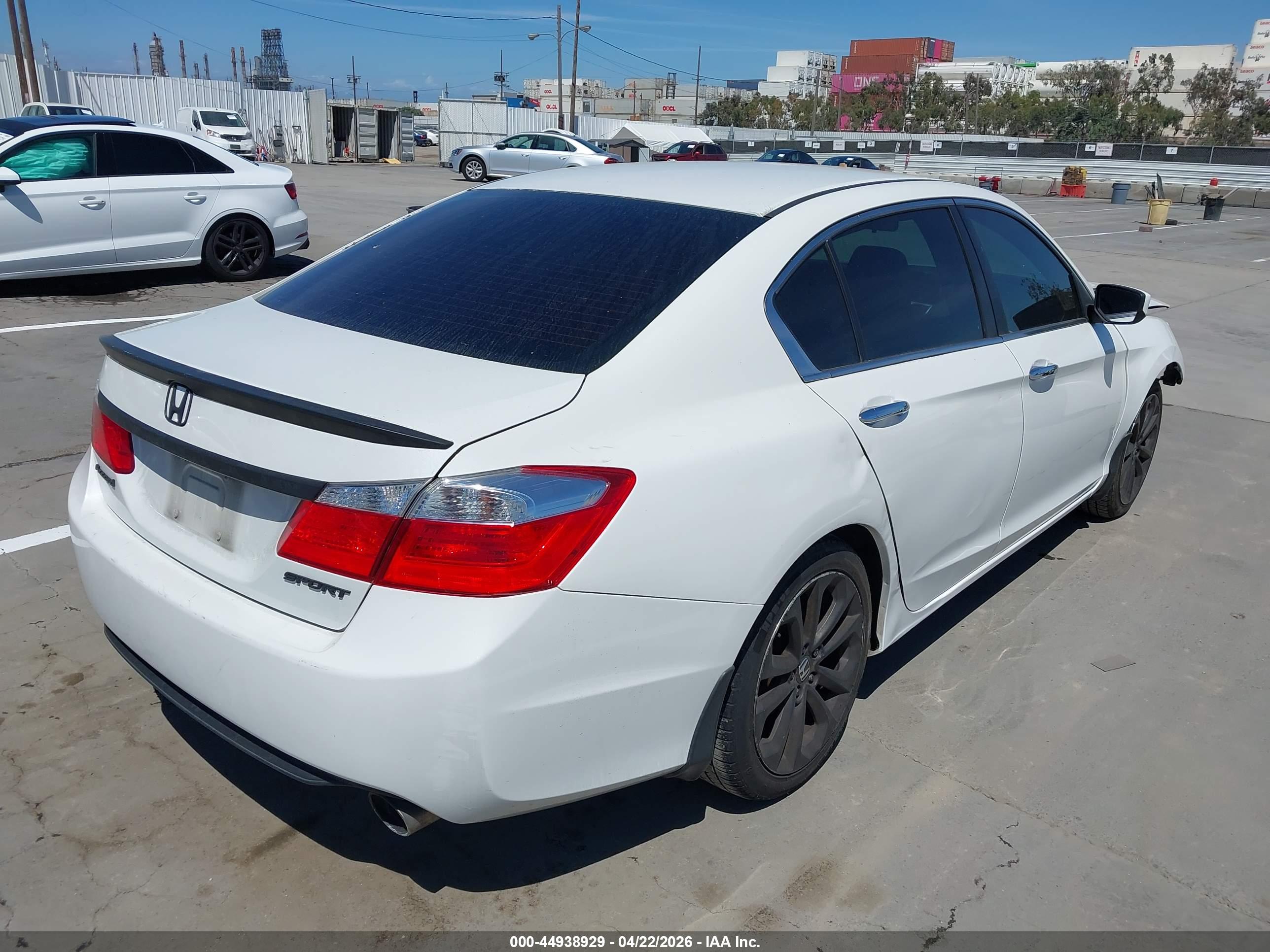 HONDA ACCORD image 4