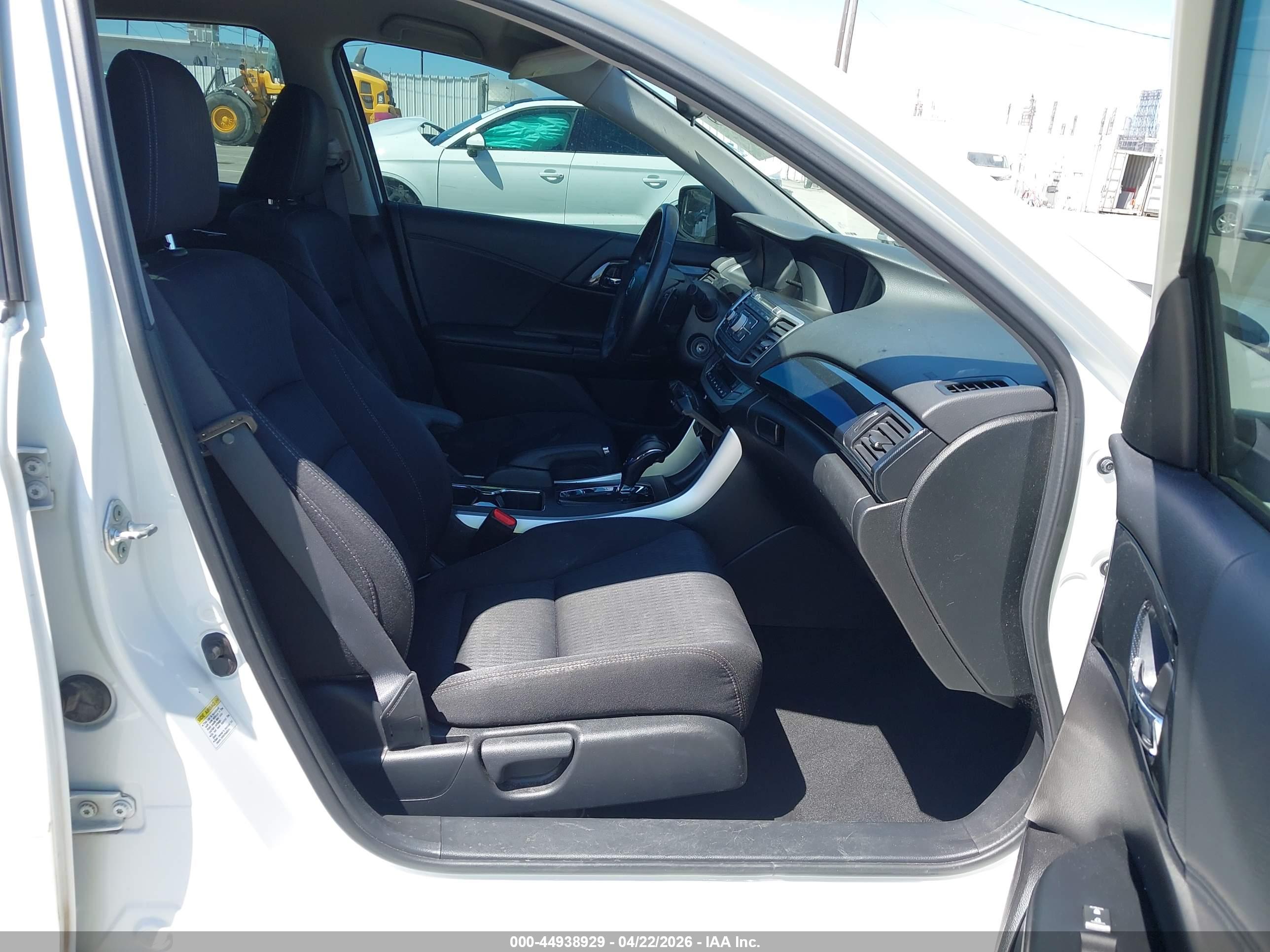 HONDA ACCORD image 5