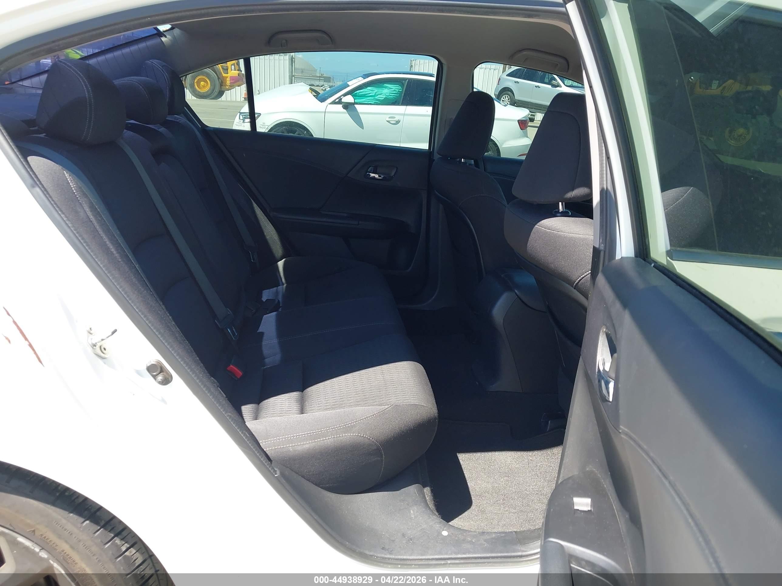 HONDA ACCORD image 8
