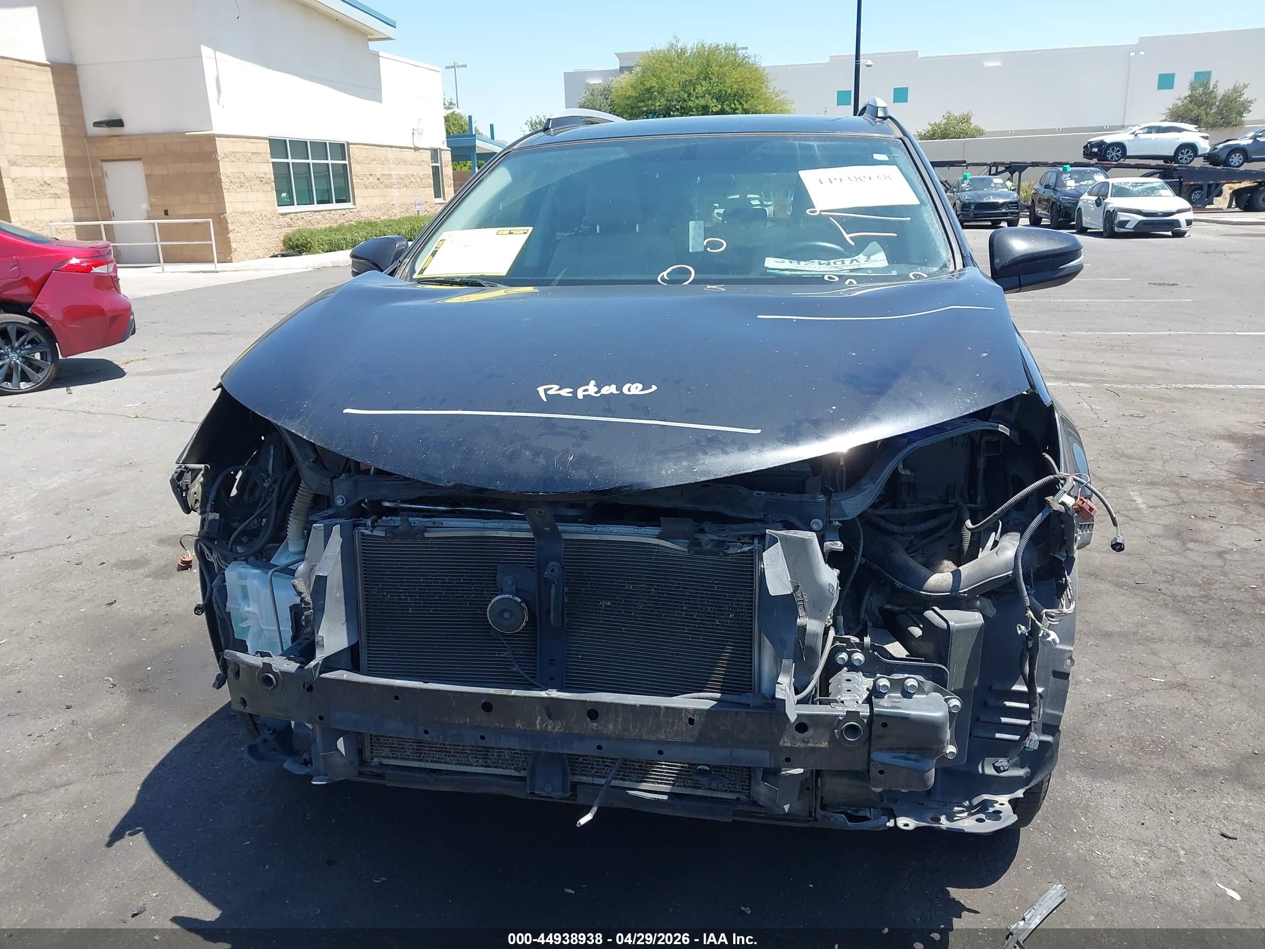 TOYOTA RAV4 image 6