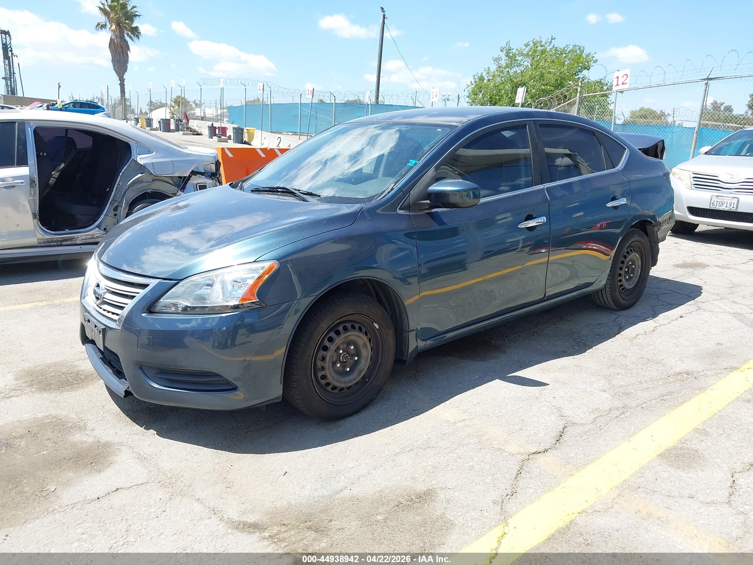 NISSAN SENTRA image 2
