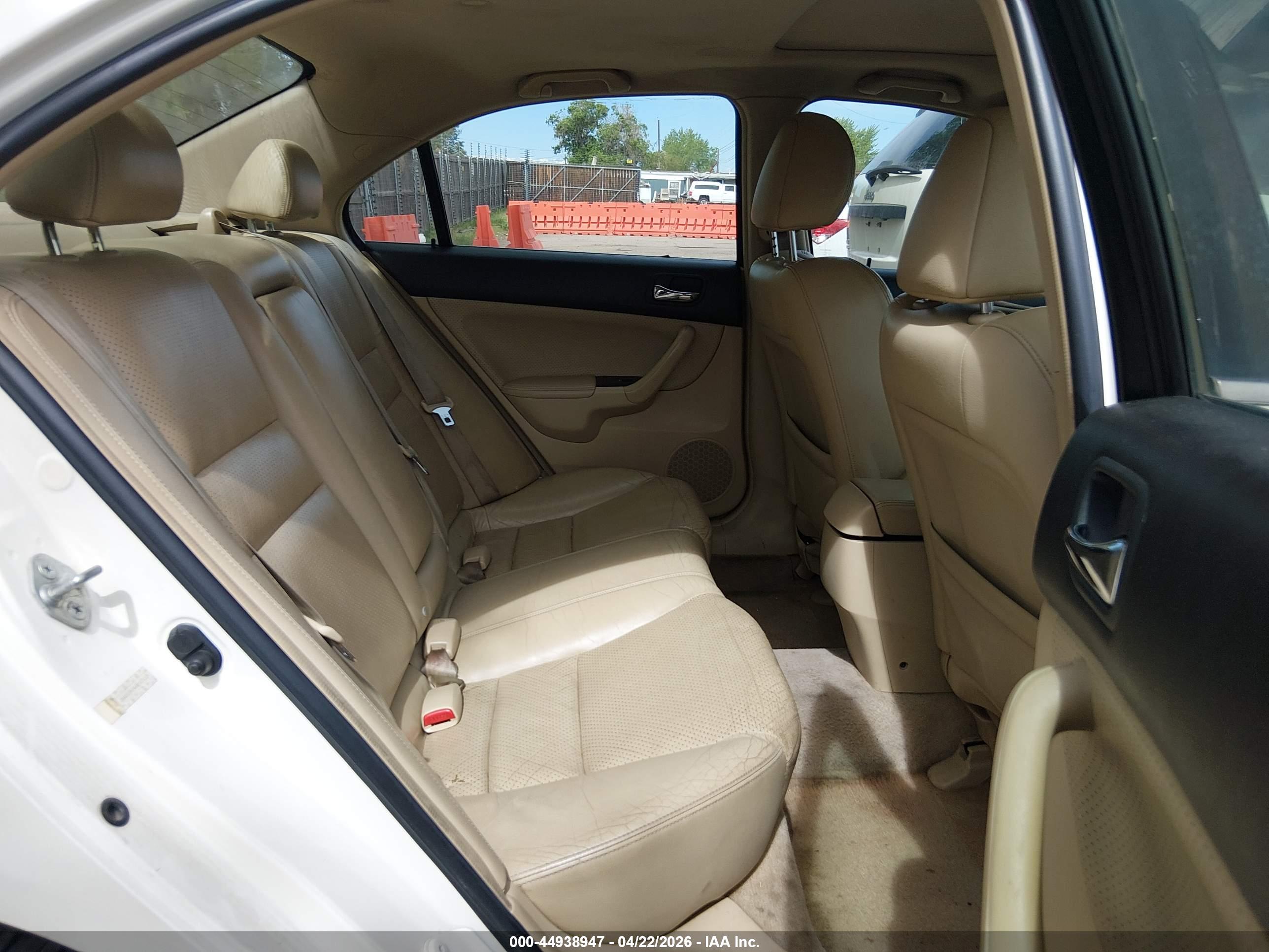 ACURA TSX image 8