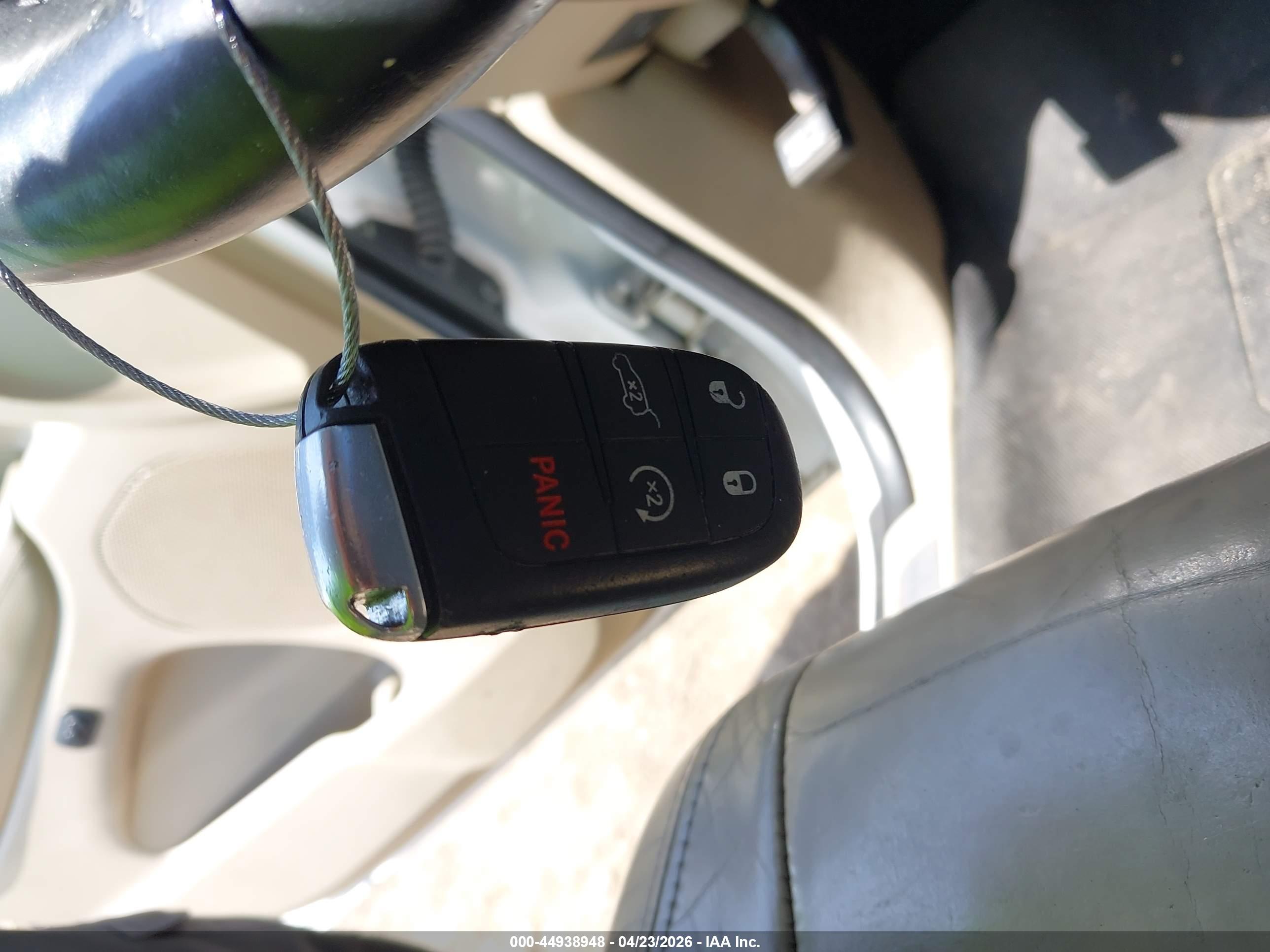 JEEP GRAND image 11