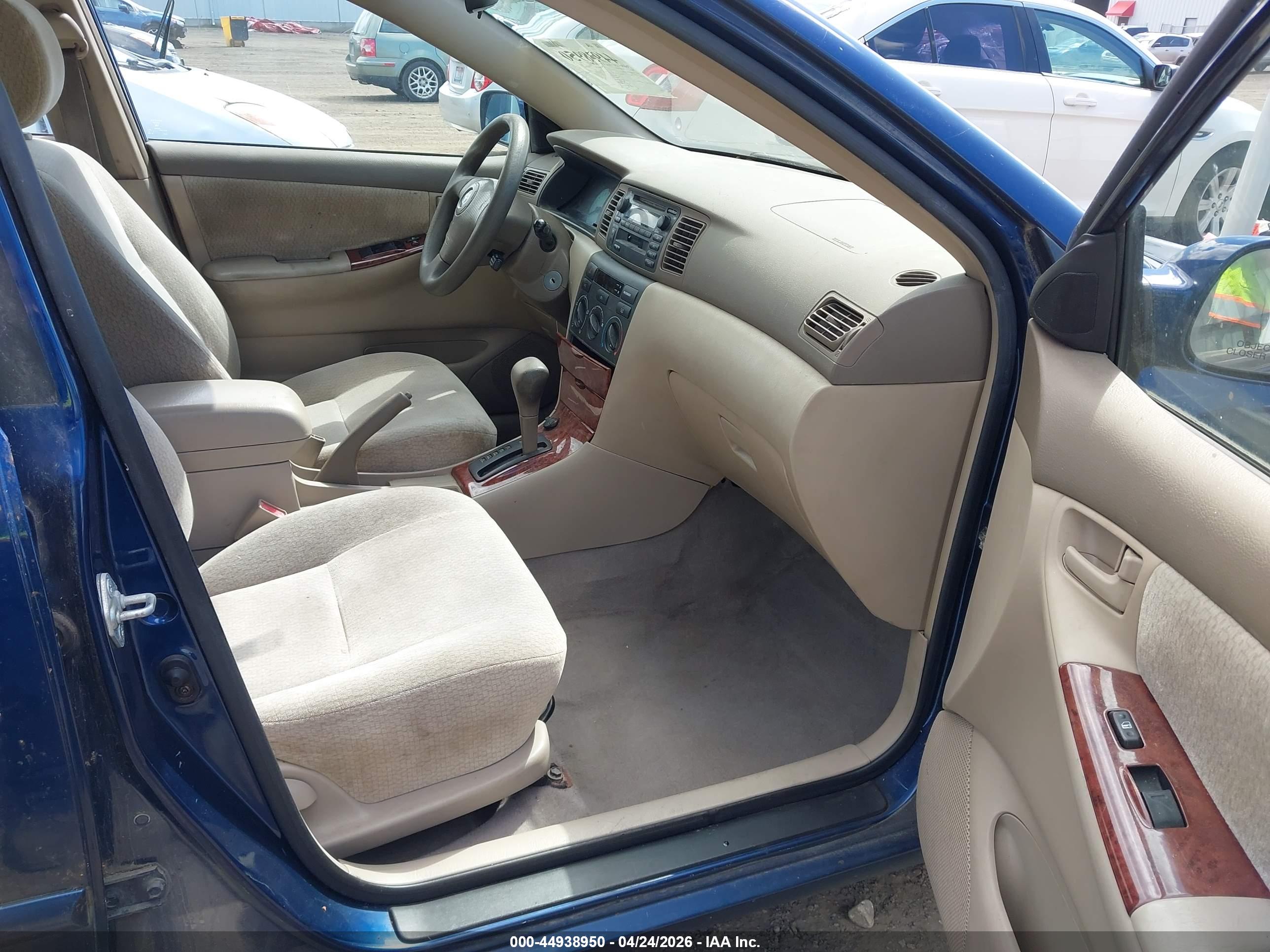 TOYOTA COROLLA image 5