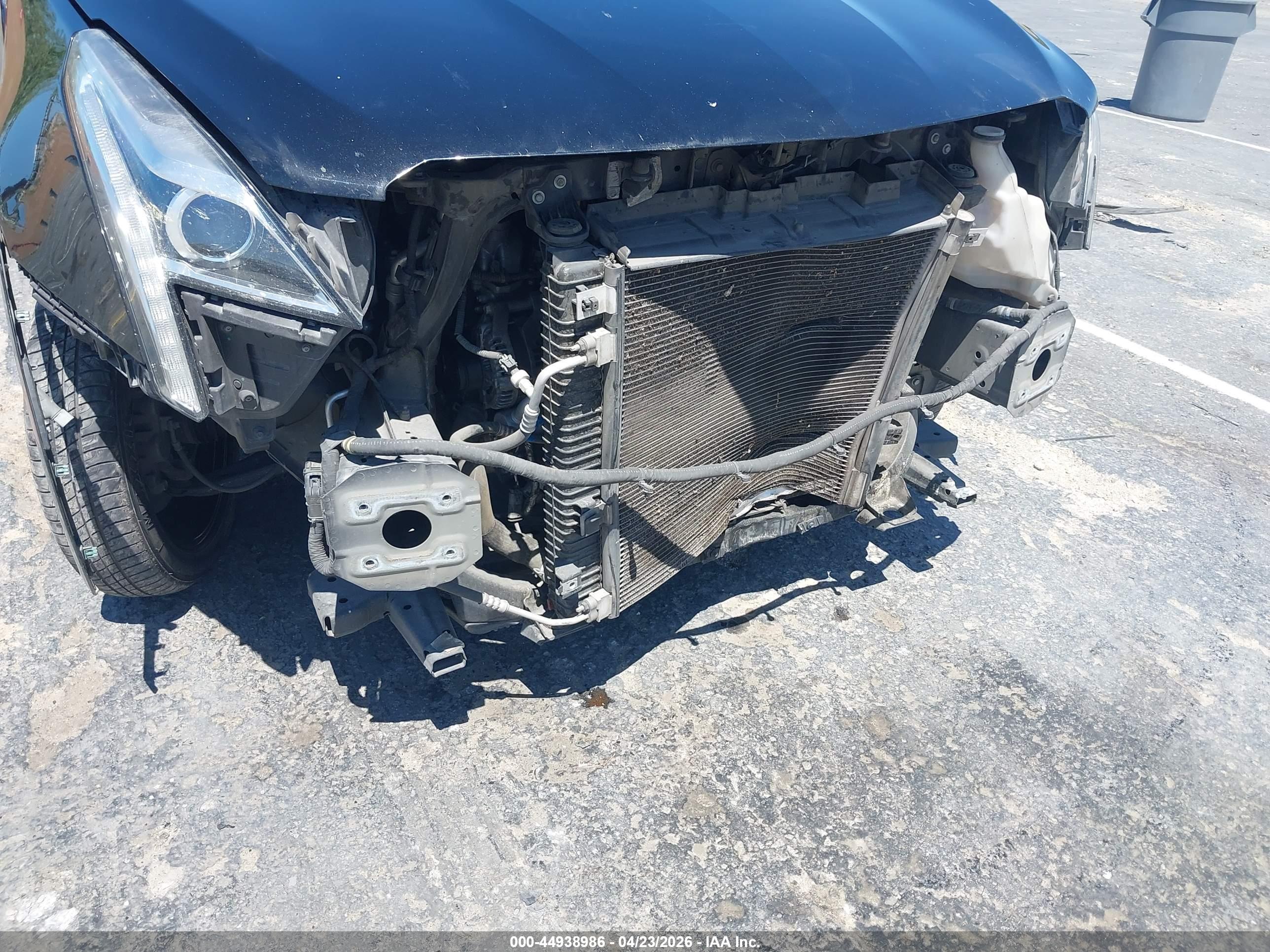 CADILLAC XT5 image 6