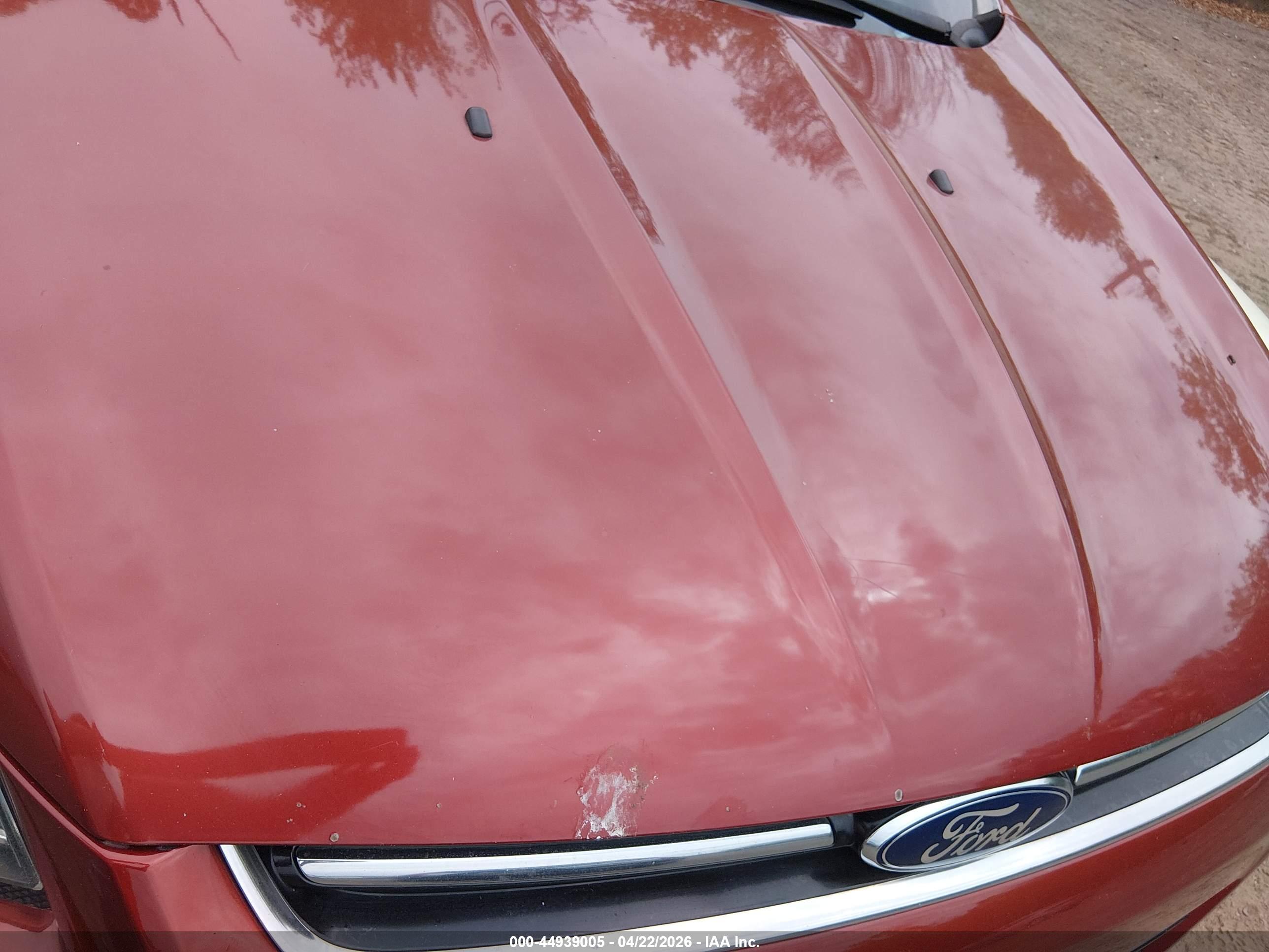 FORD ESCAPE image 6