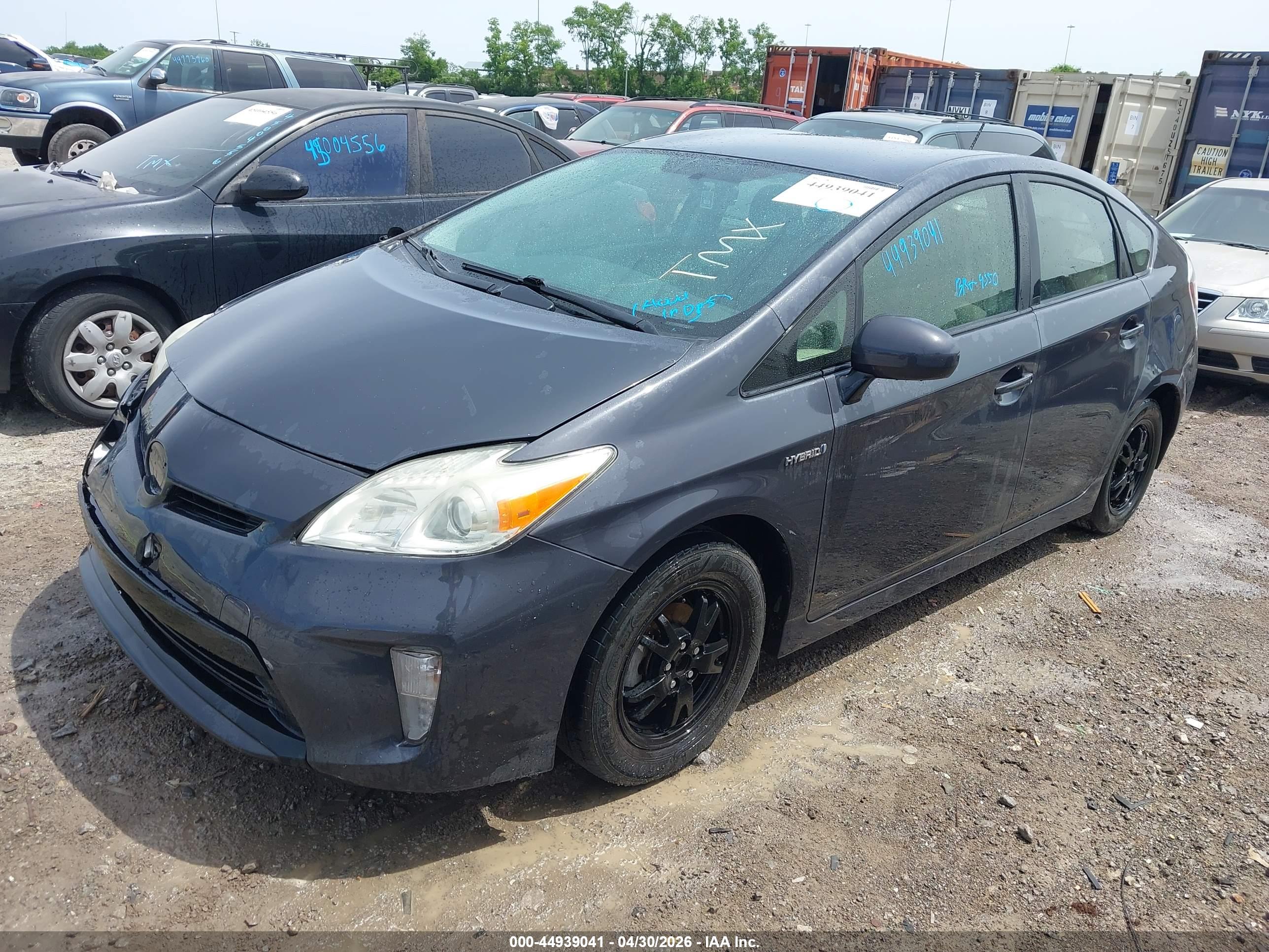 TOYOTA PRIUS image 2