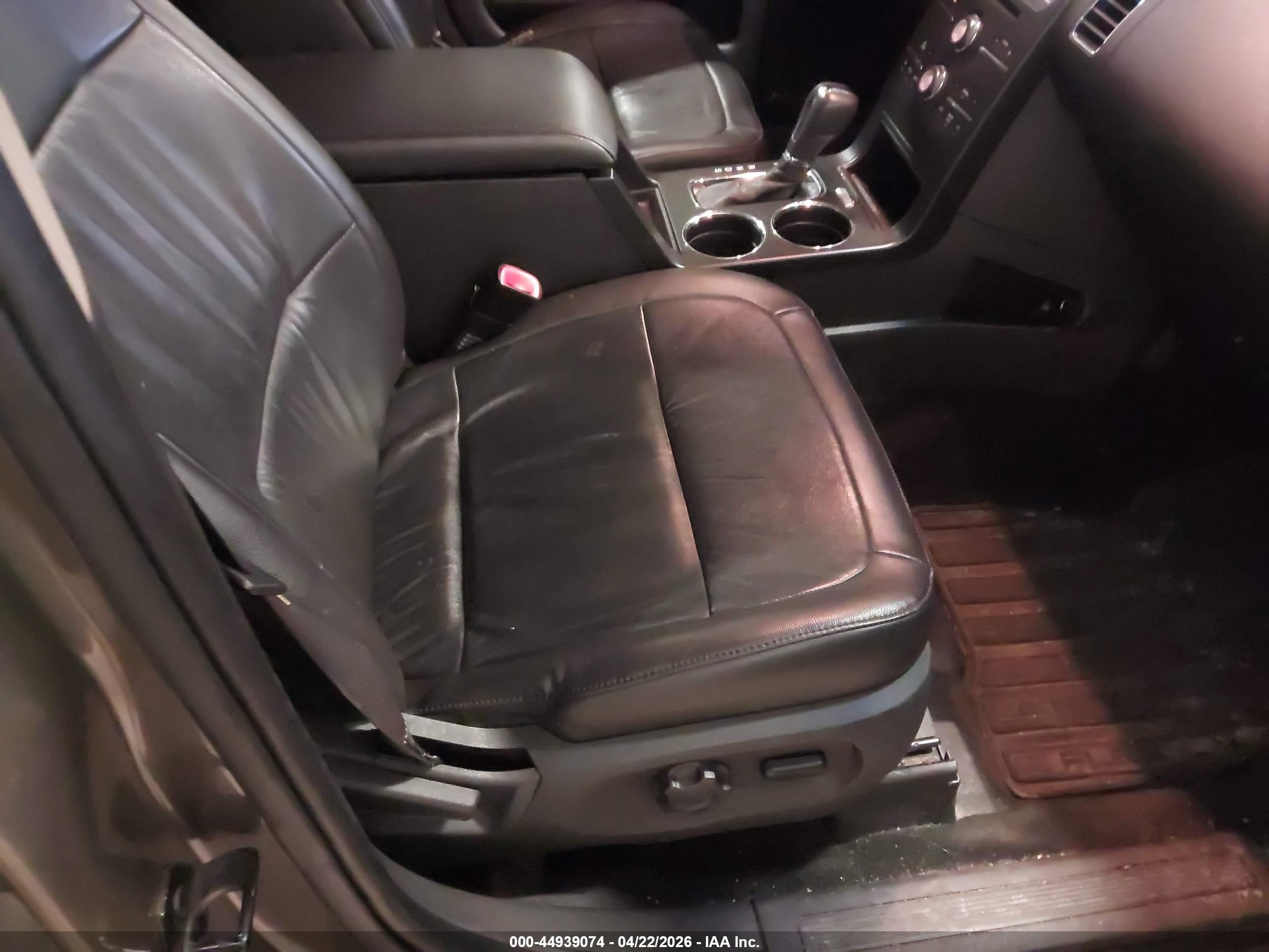 FORD FLEX image 5