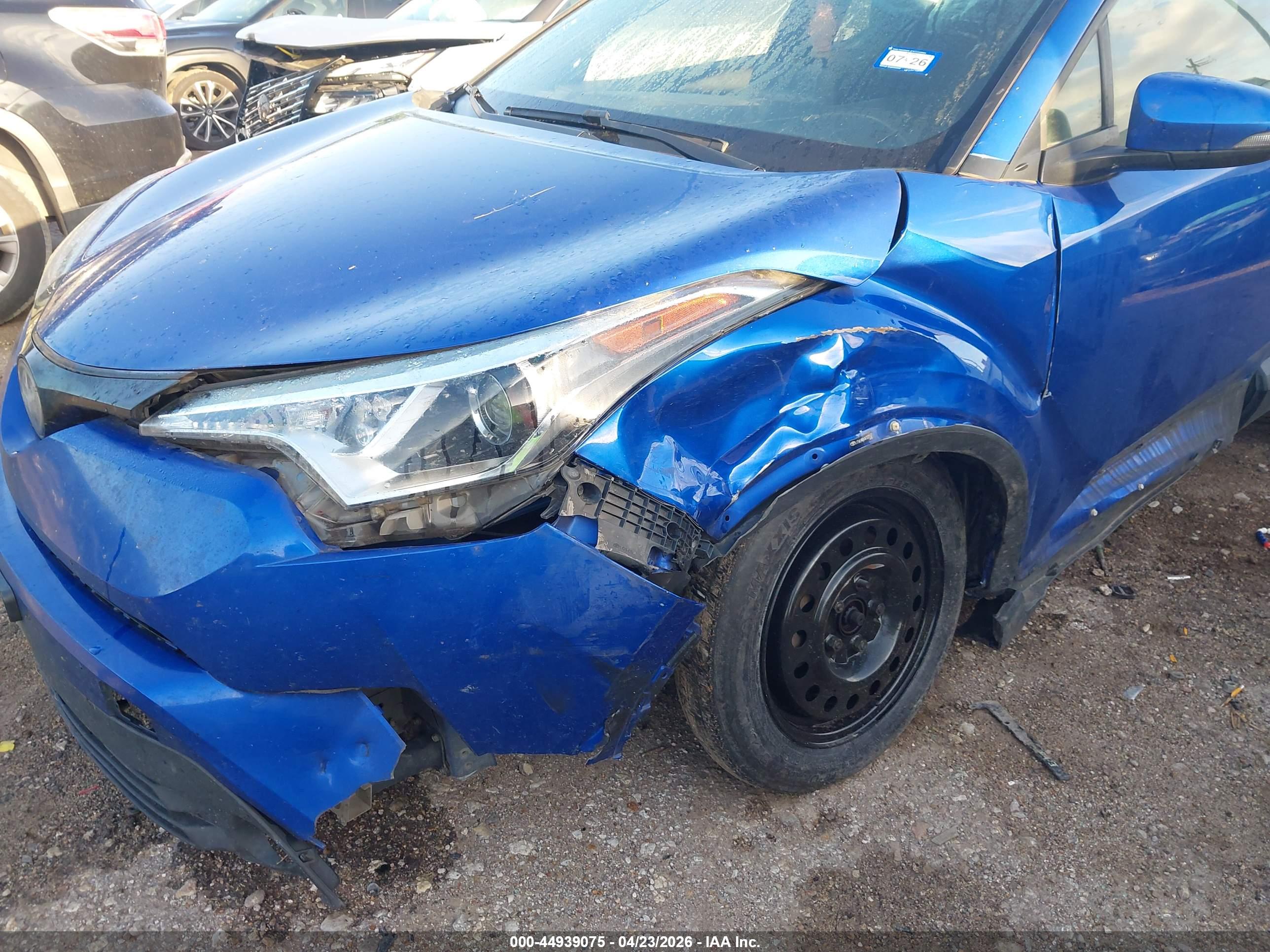 TOYOTA C-HR image 6