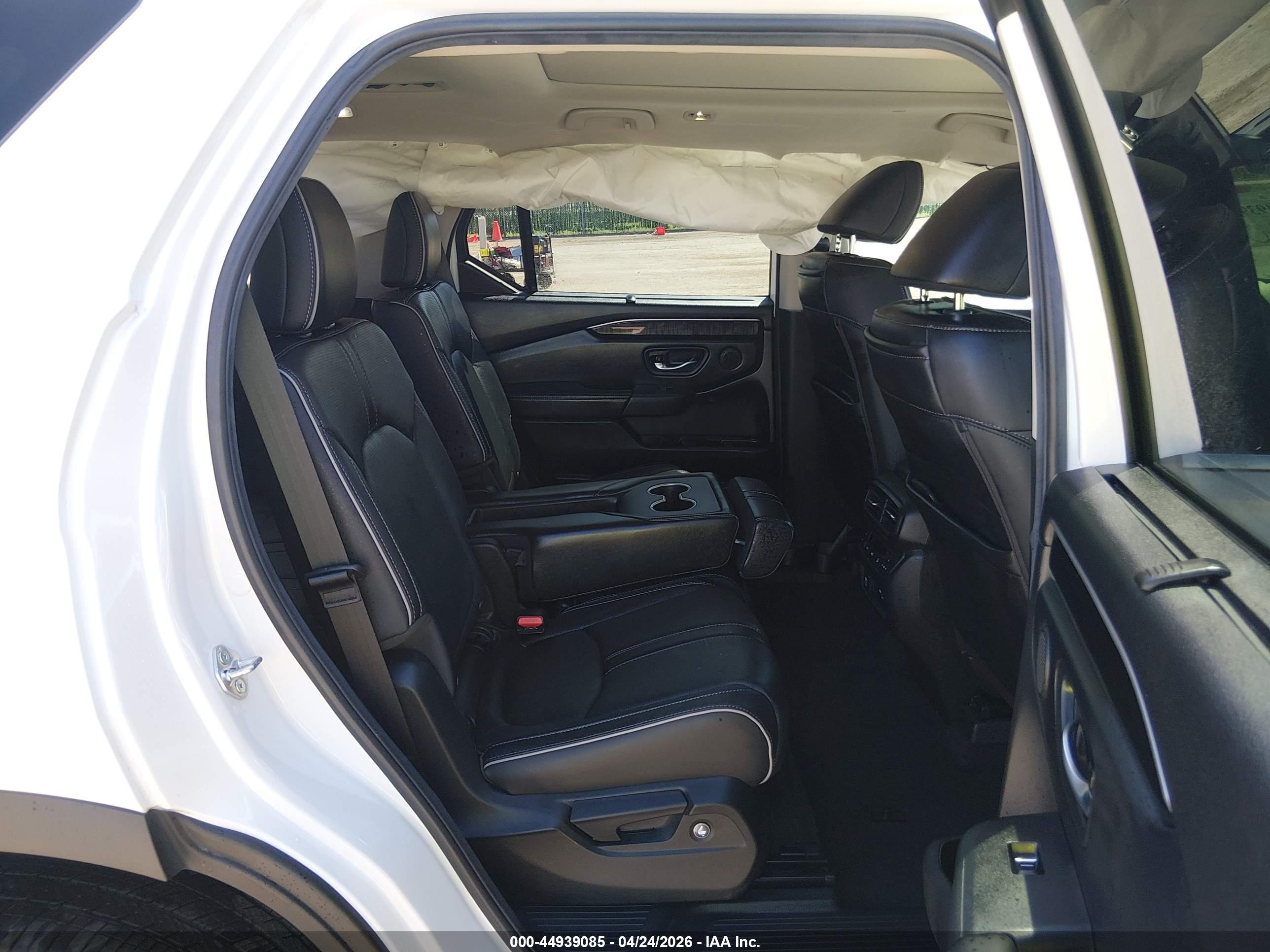 HONDA PILOT image 8