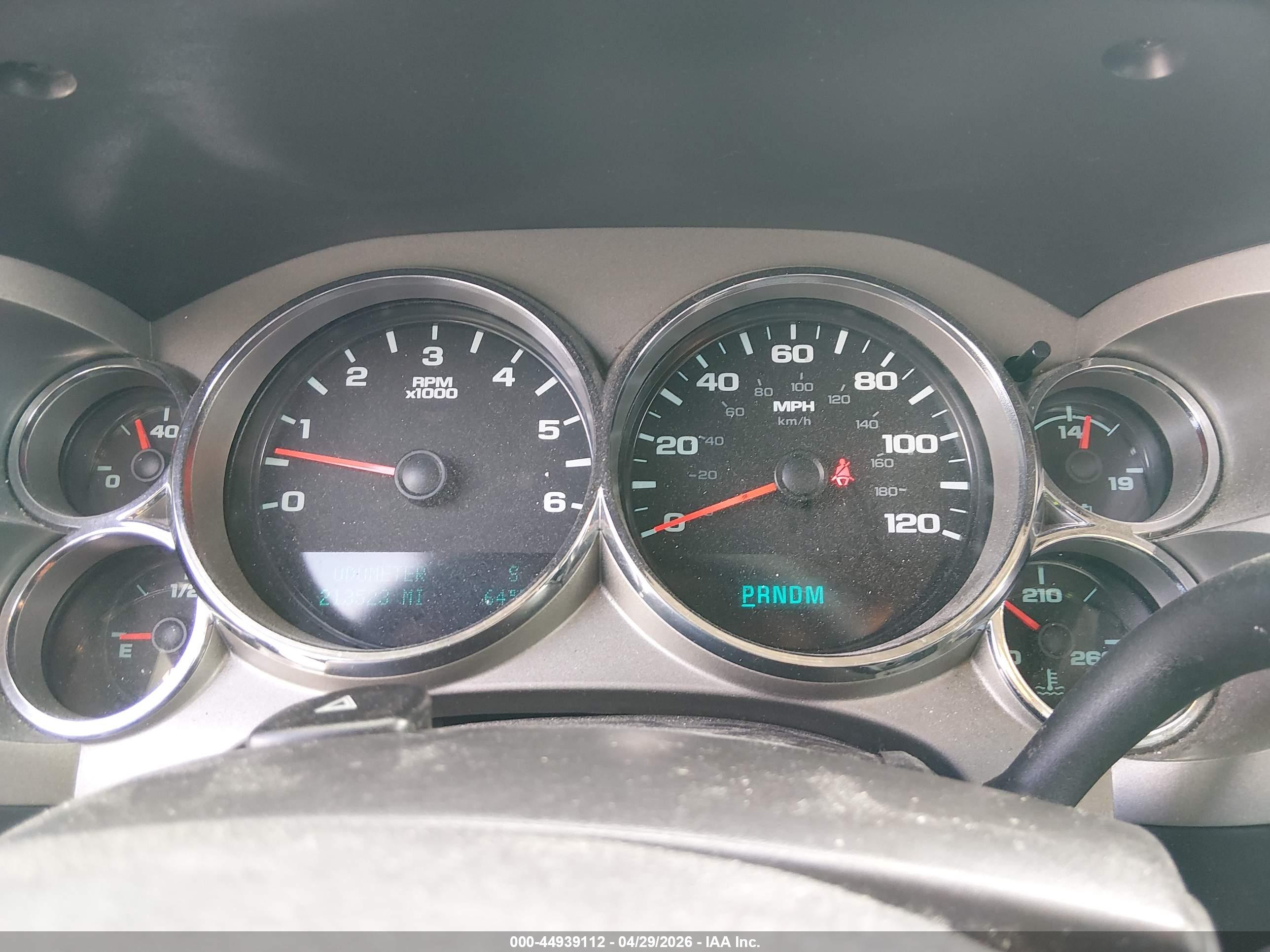 CHEVROLET SILVERADO image 7