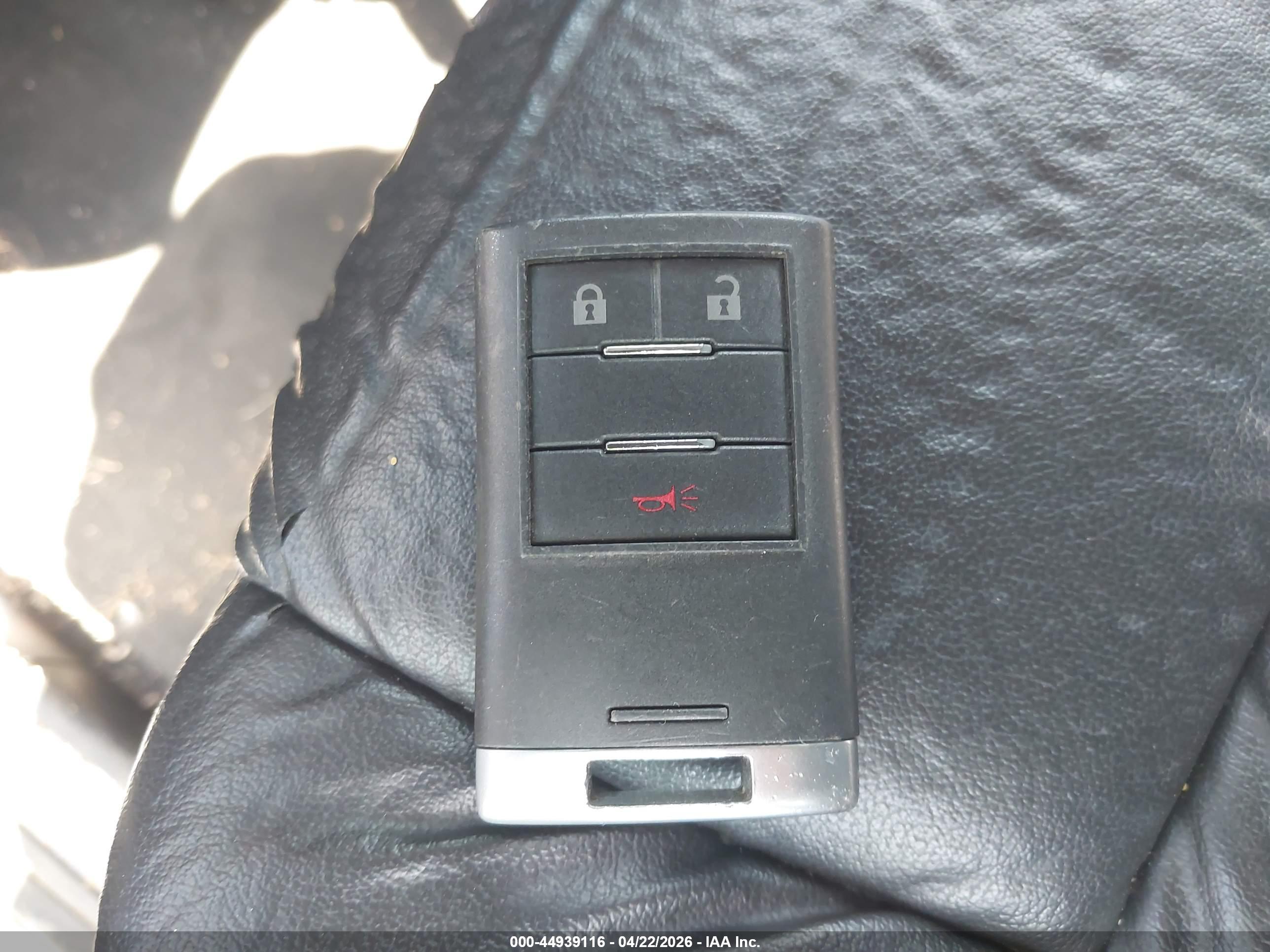 CADILLAC SRX image 11