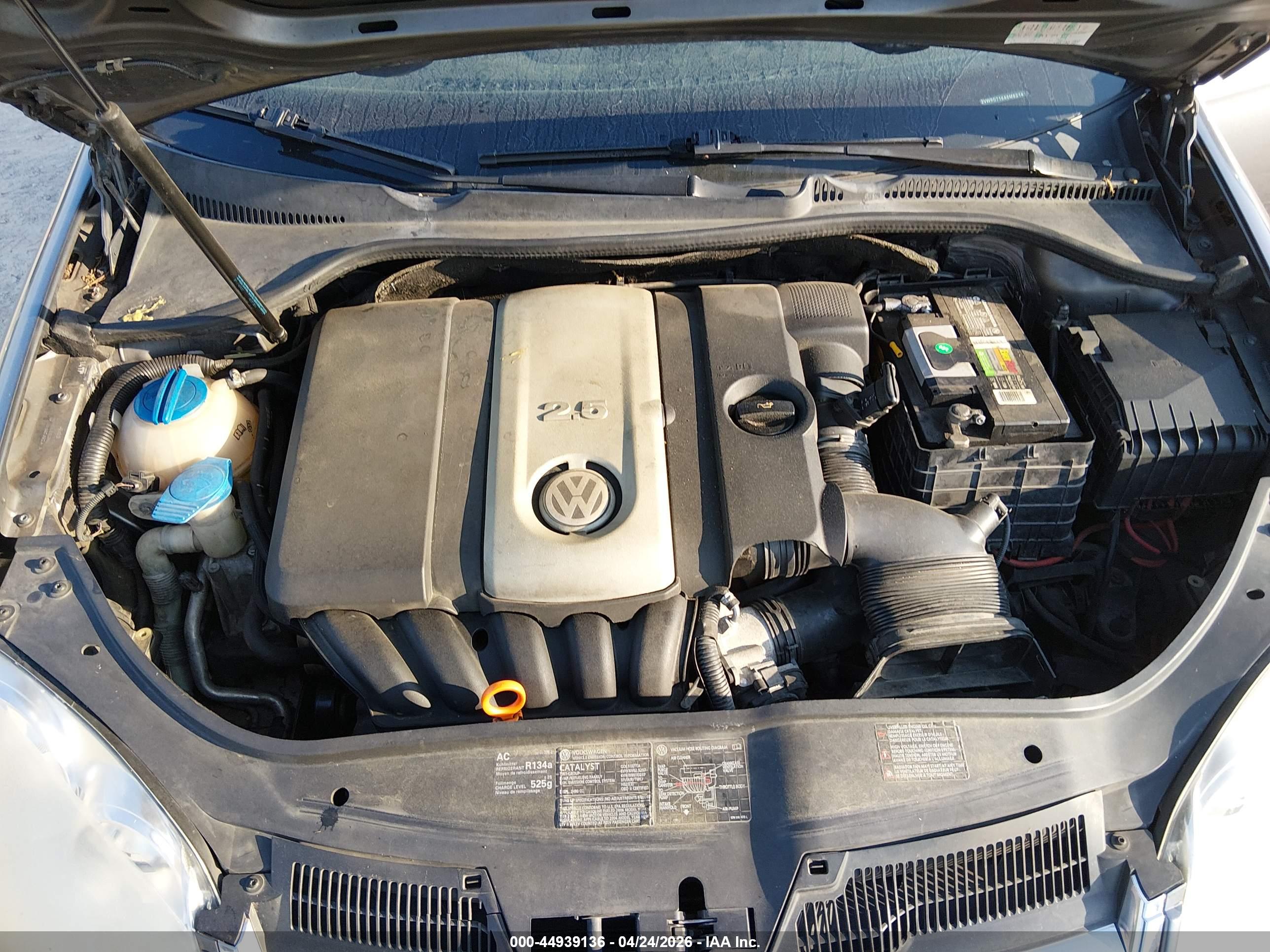 VOLKSWAGEN JETTA image 10