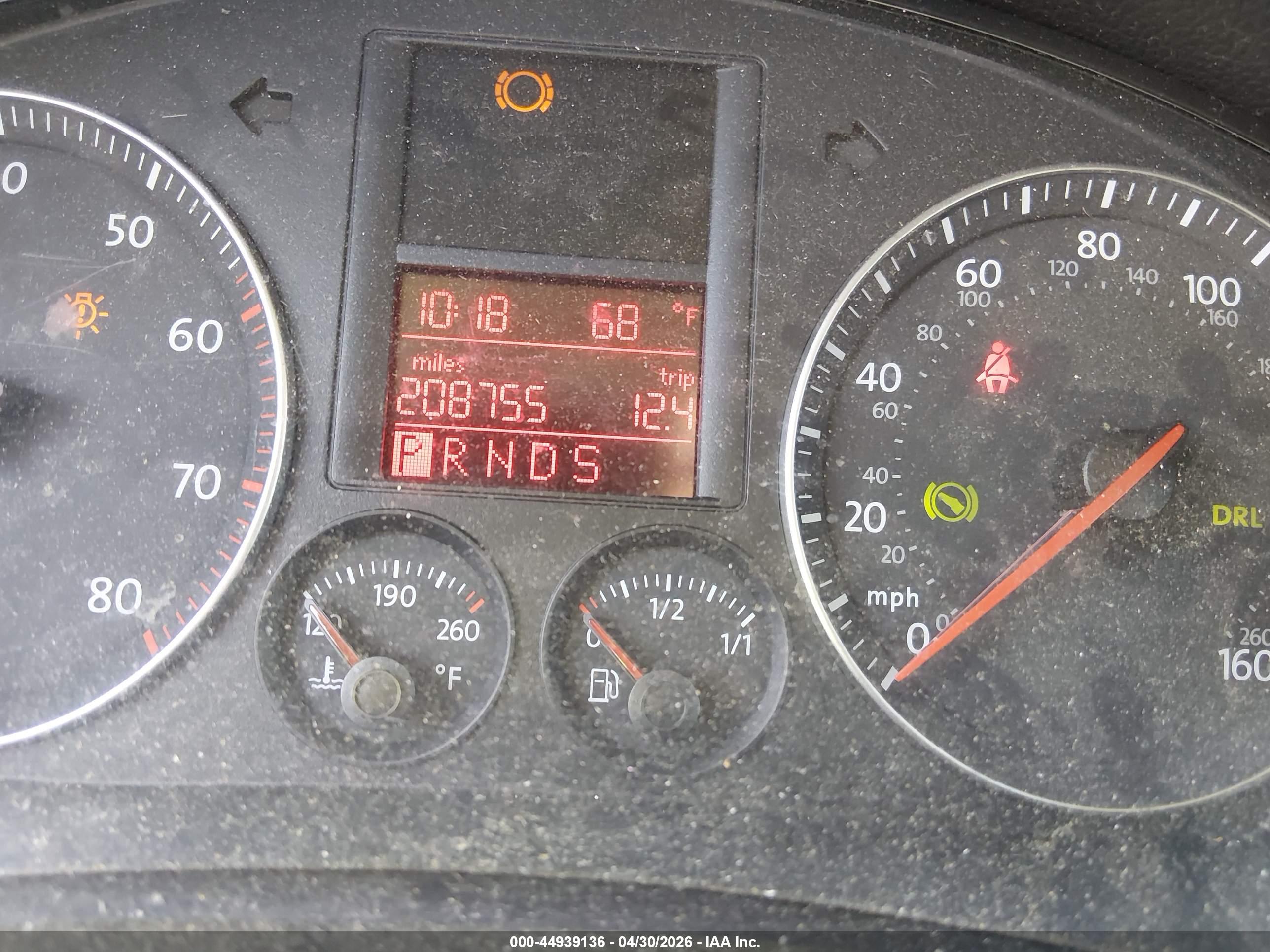 VOLKSWAGEN JETTA image 7