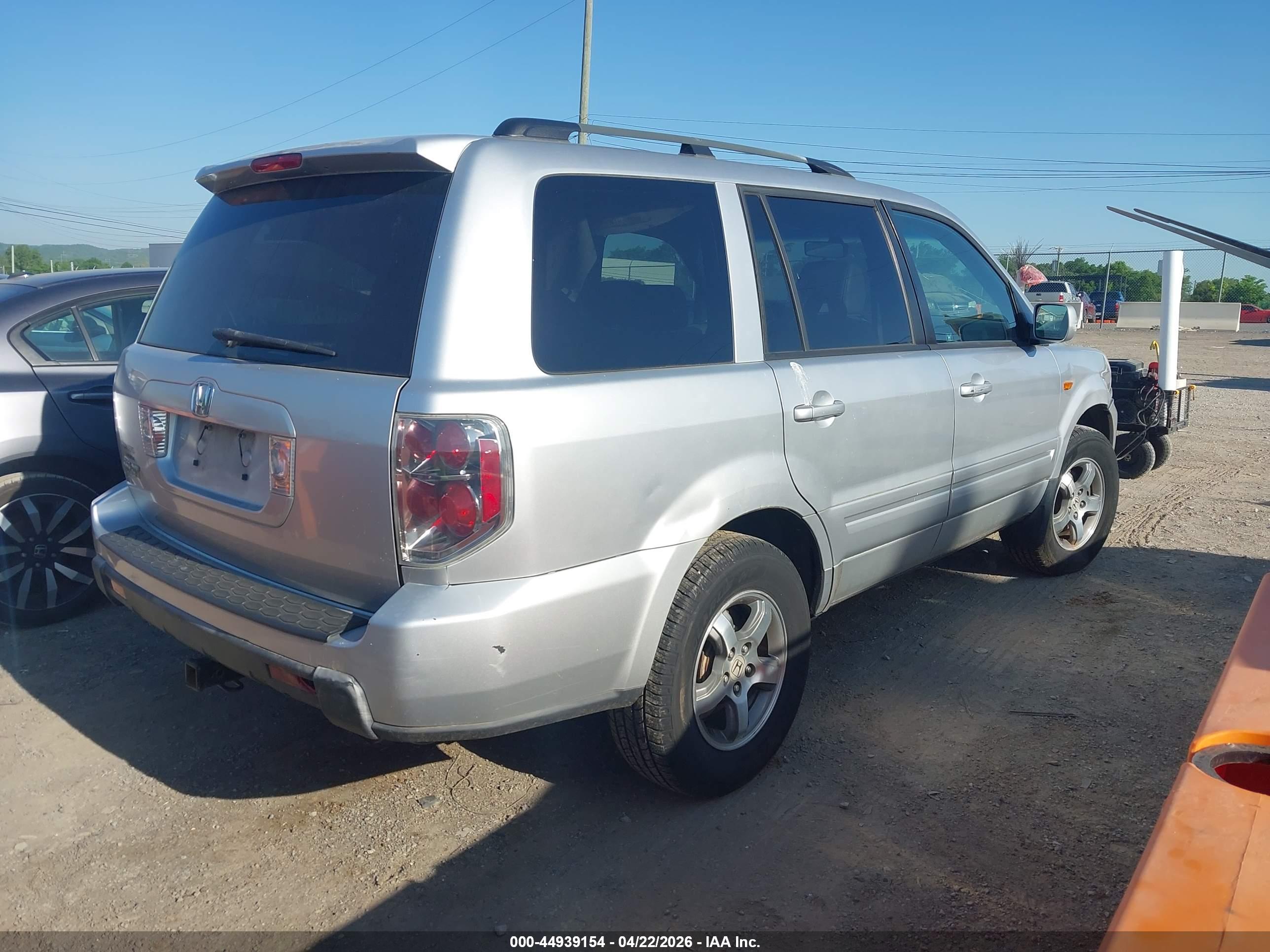 HONDA PILOT image 4
