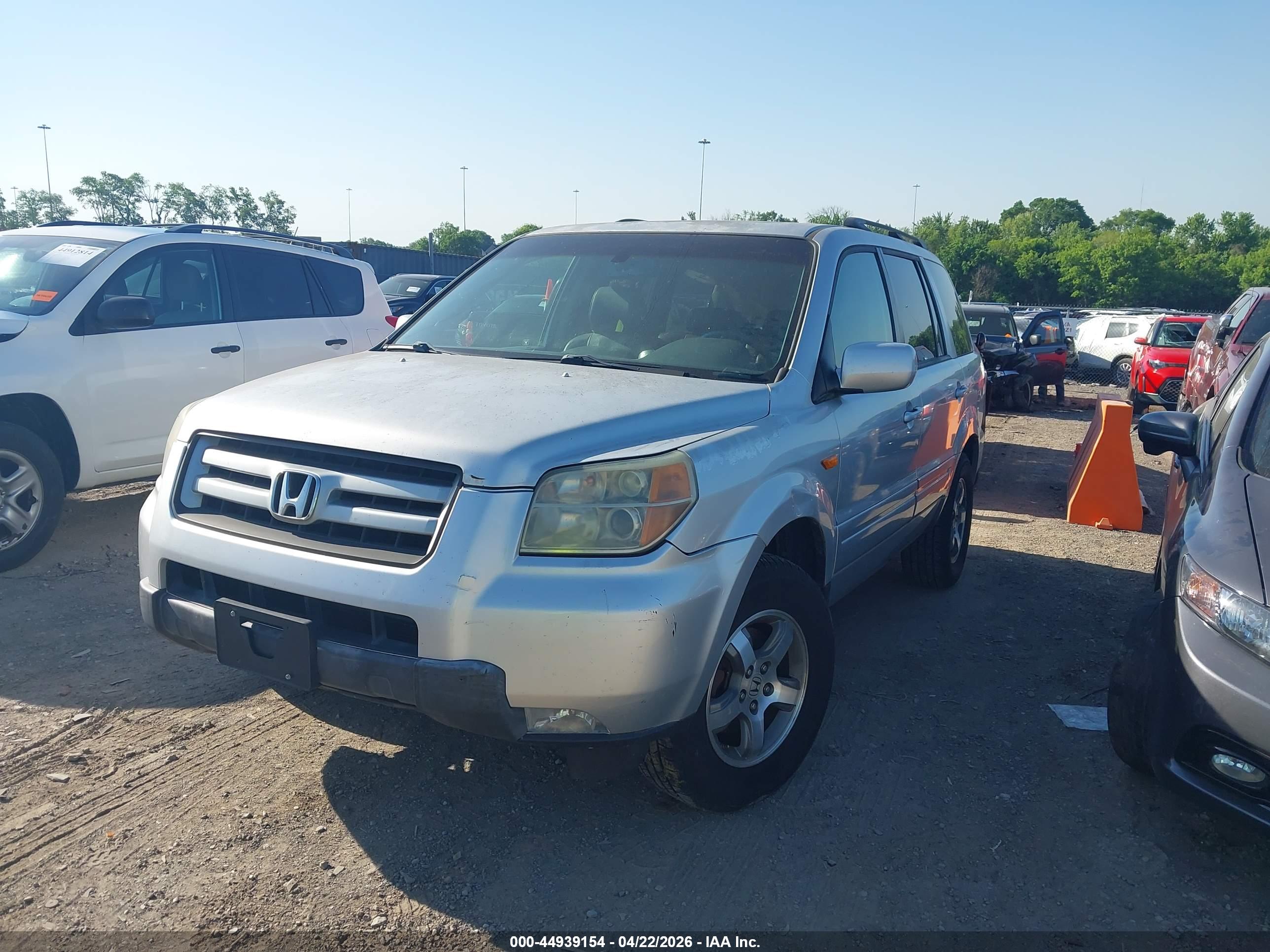 HONDA PILOT image 6