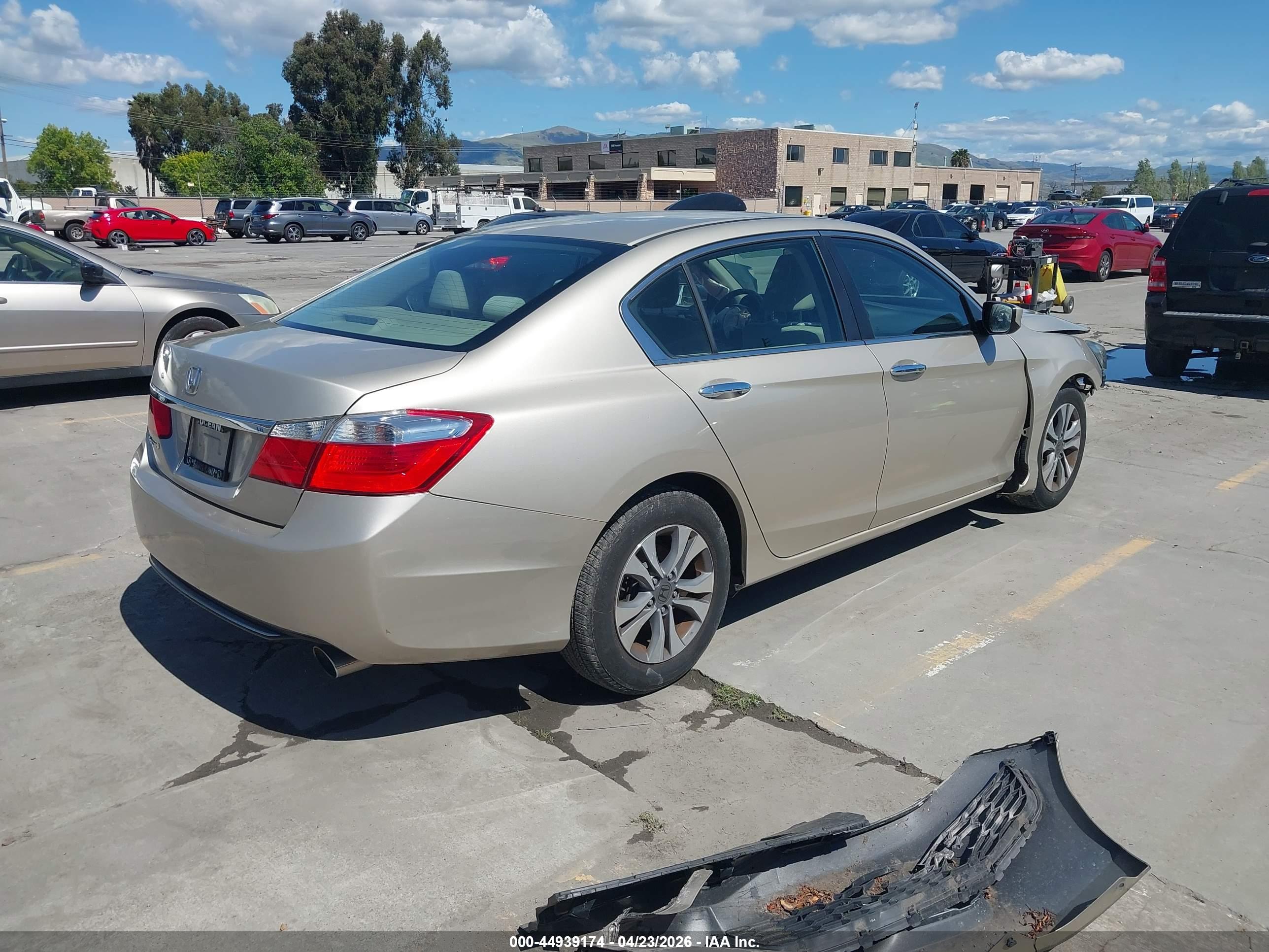 HONDA ACCORD image 4