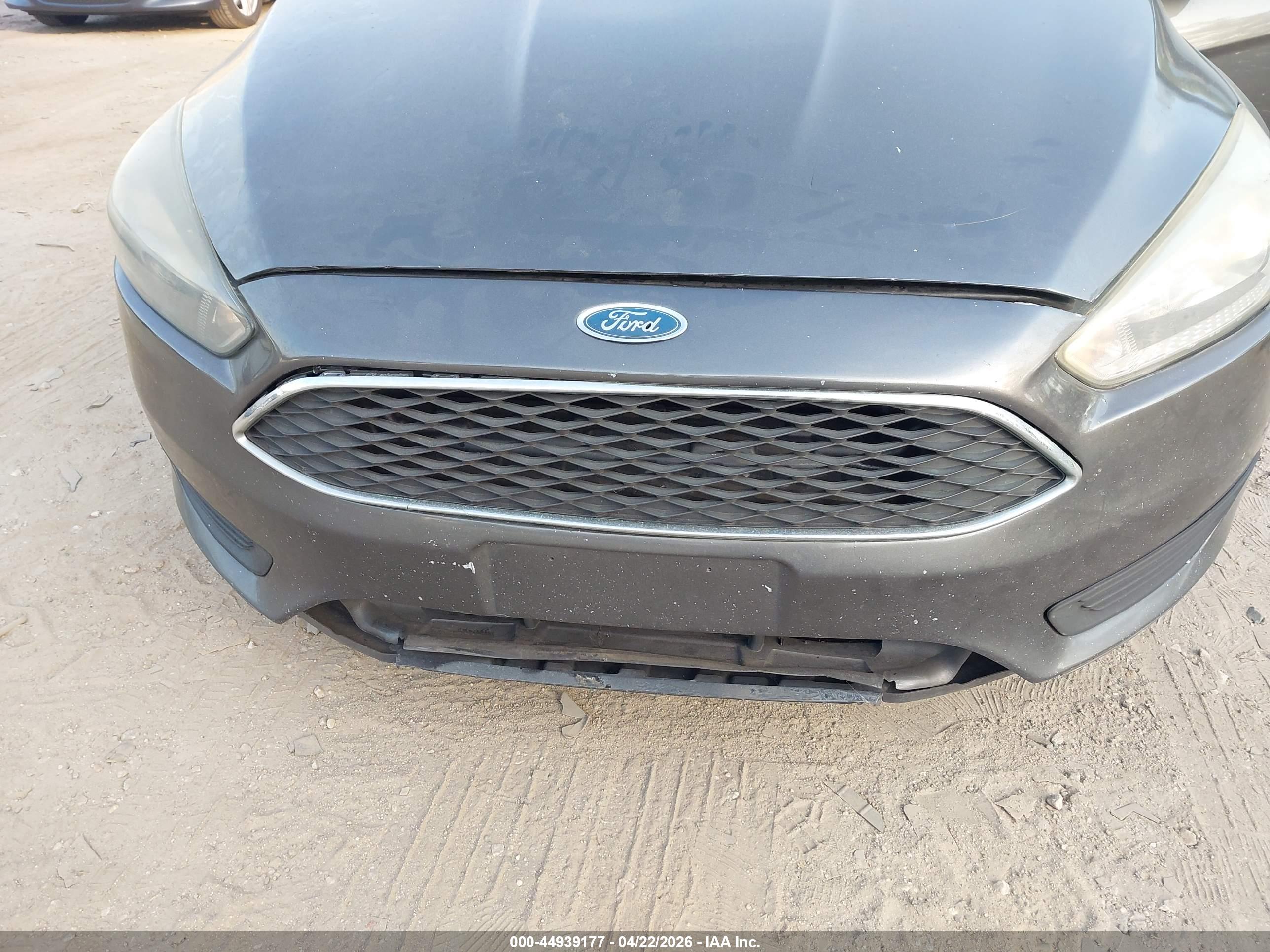 FORD FOCUS image 6