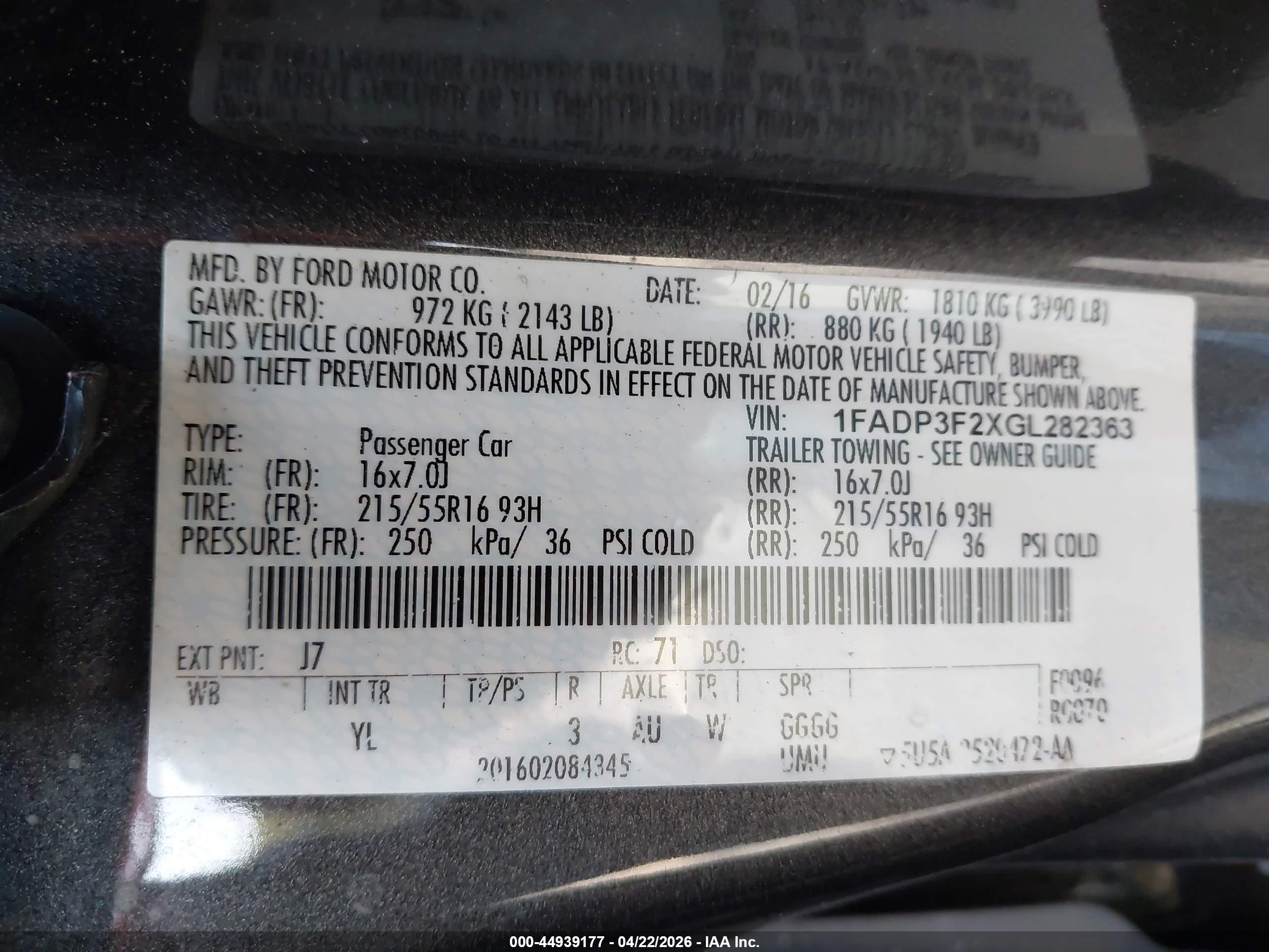 FORD FOCUS image 9