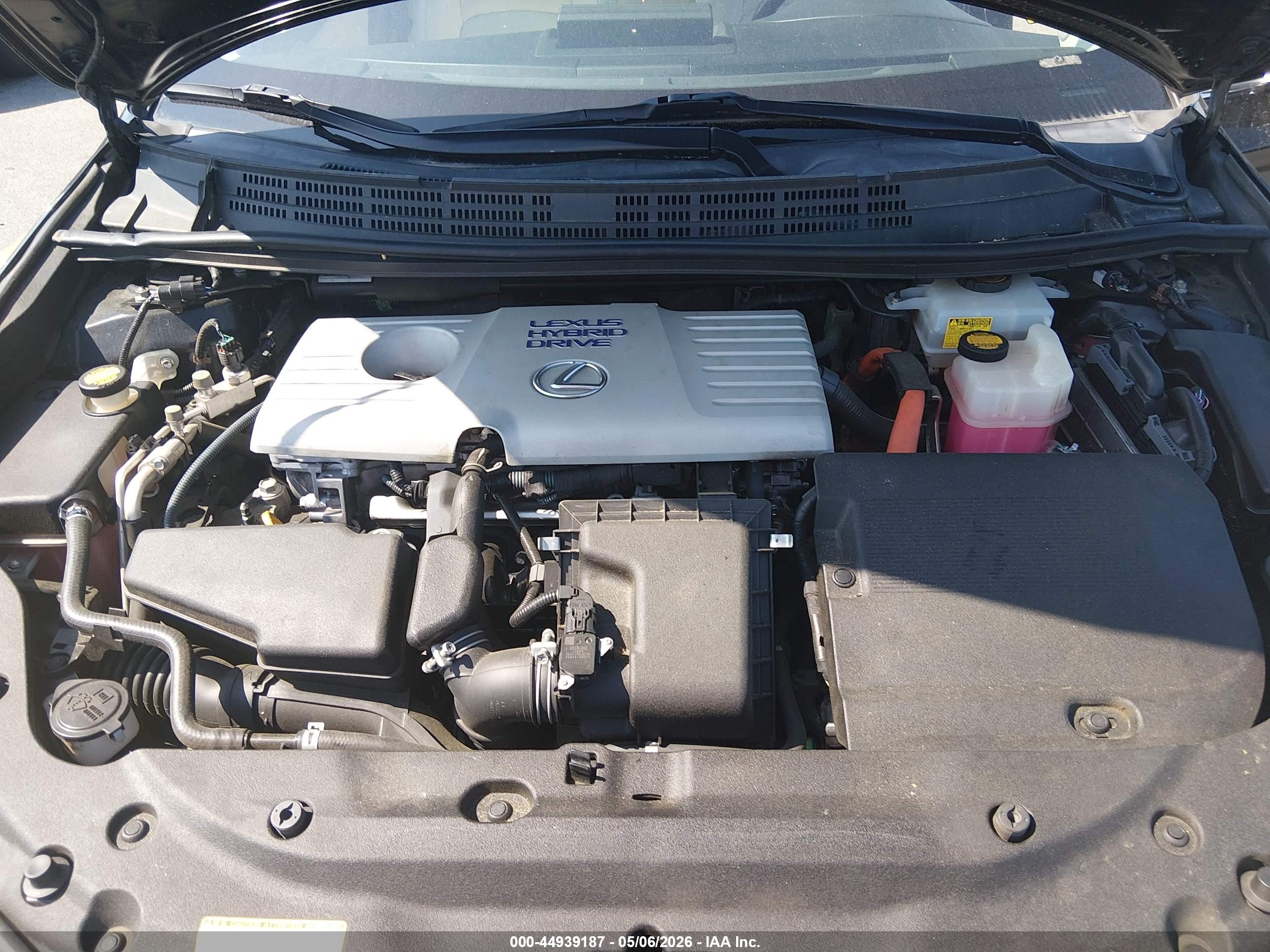 LEXUS CT image 10